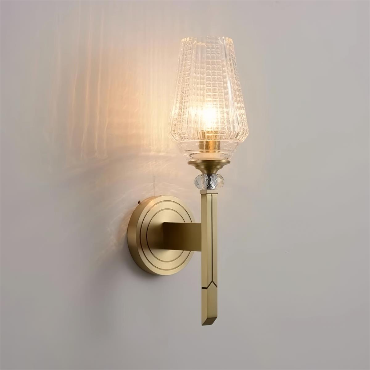 Devora Brass Wall Lamp - Lumpaz