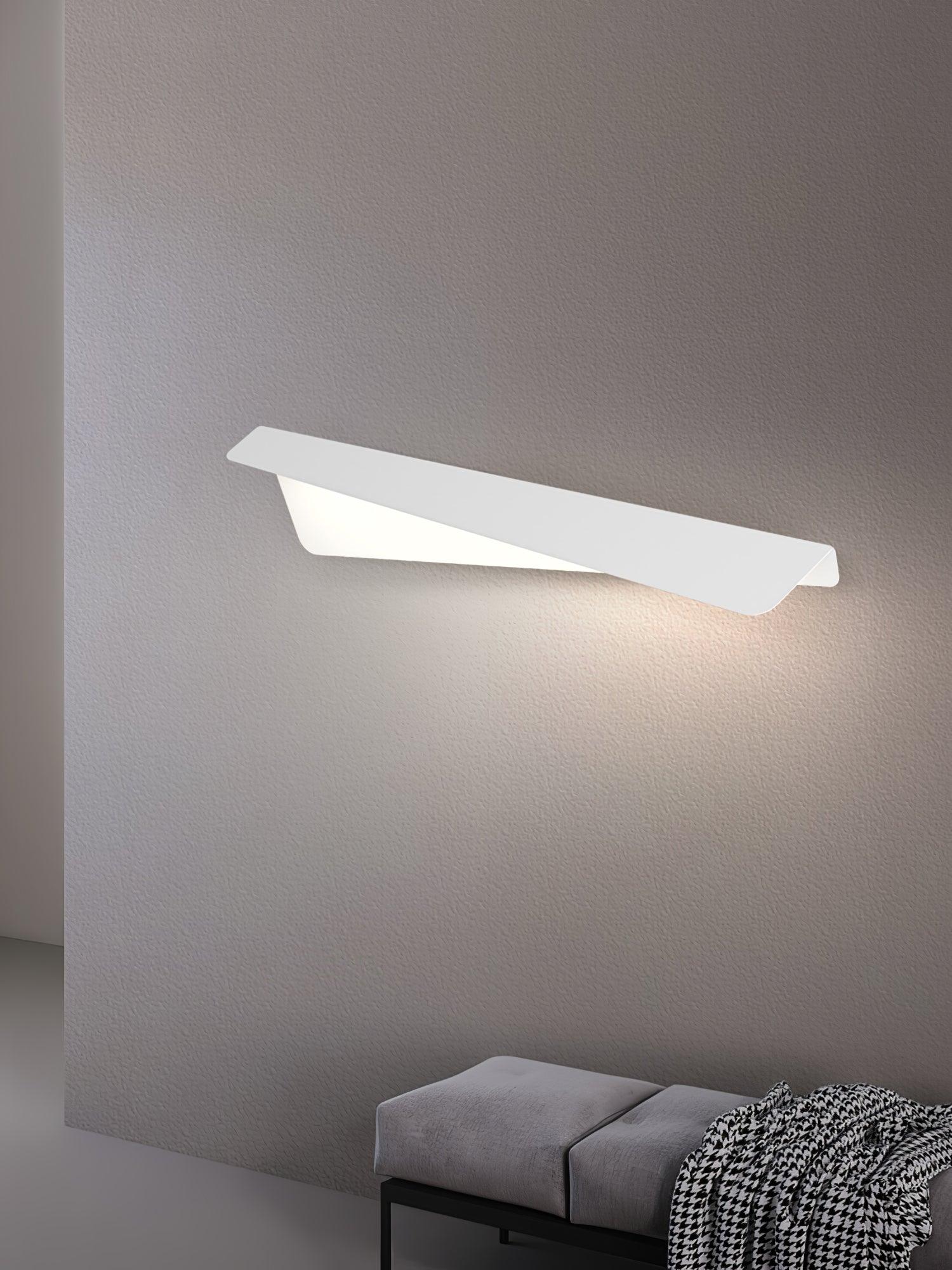 Folding Line Wall Light - Lumpaz