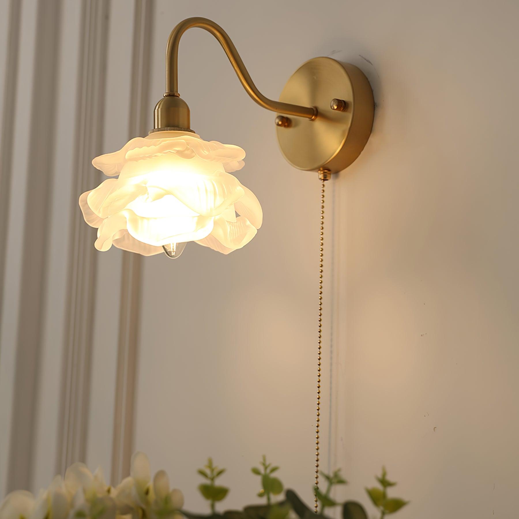 Rose Brass Wall Light - Lumpaz