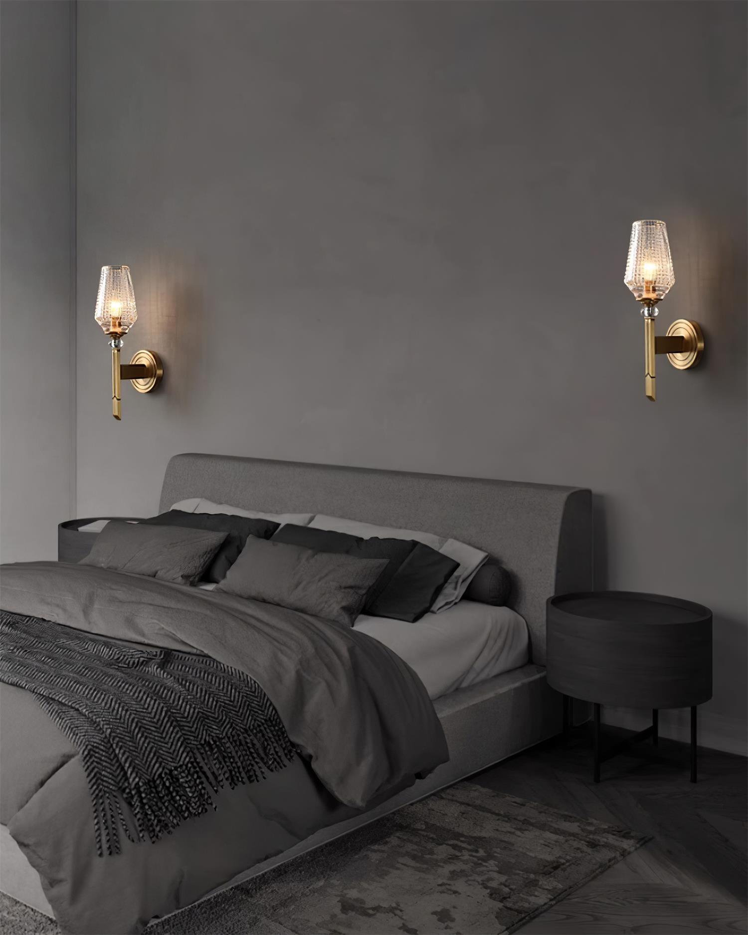 Devora Brass Wall Lamp - Lumpaz