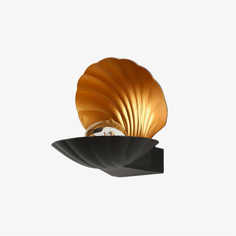 Pearl Clam Wall Light - Lumpaz