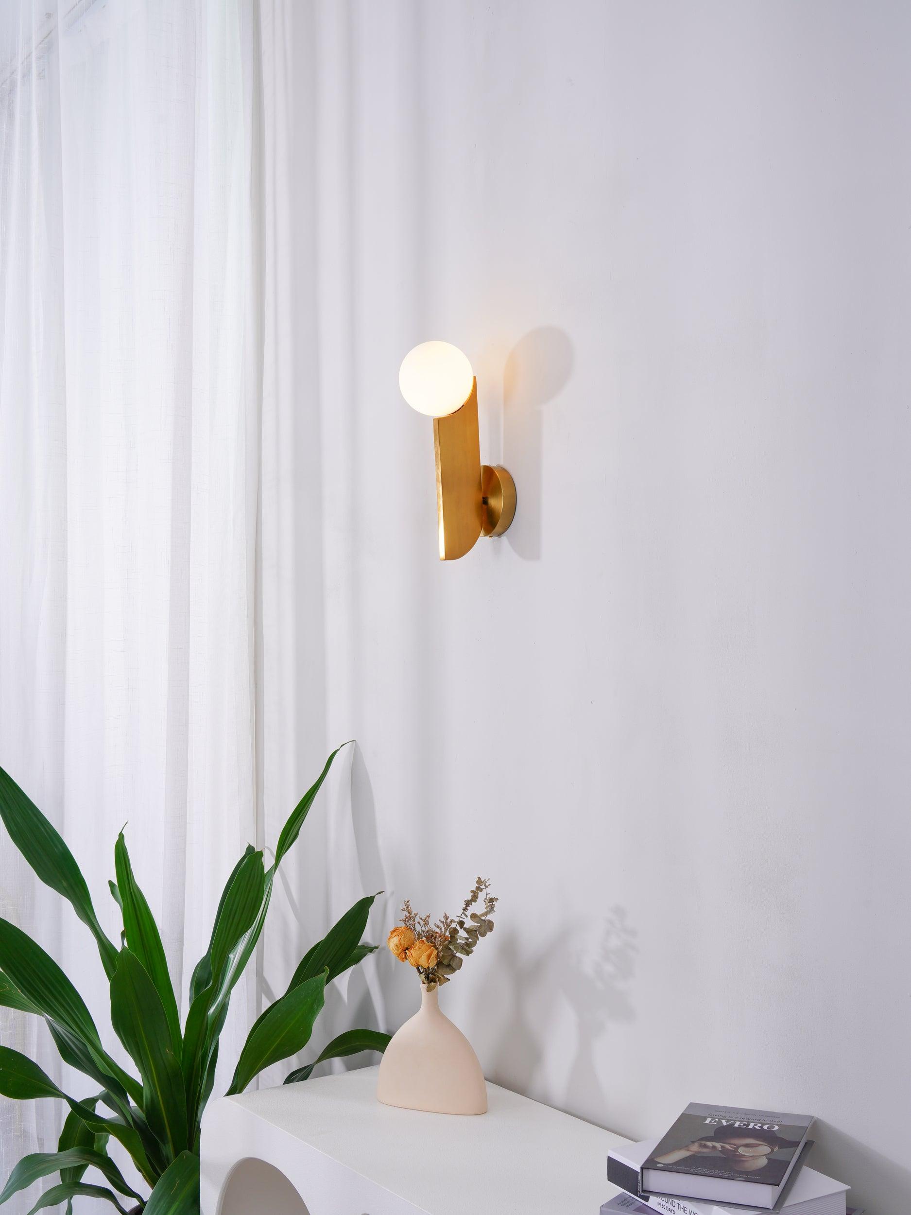 Bower Sconce - Lumpaz