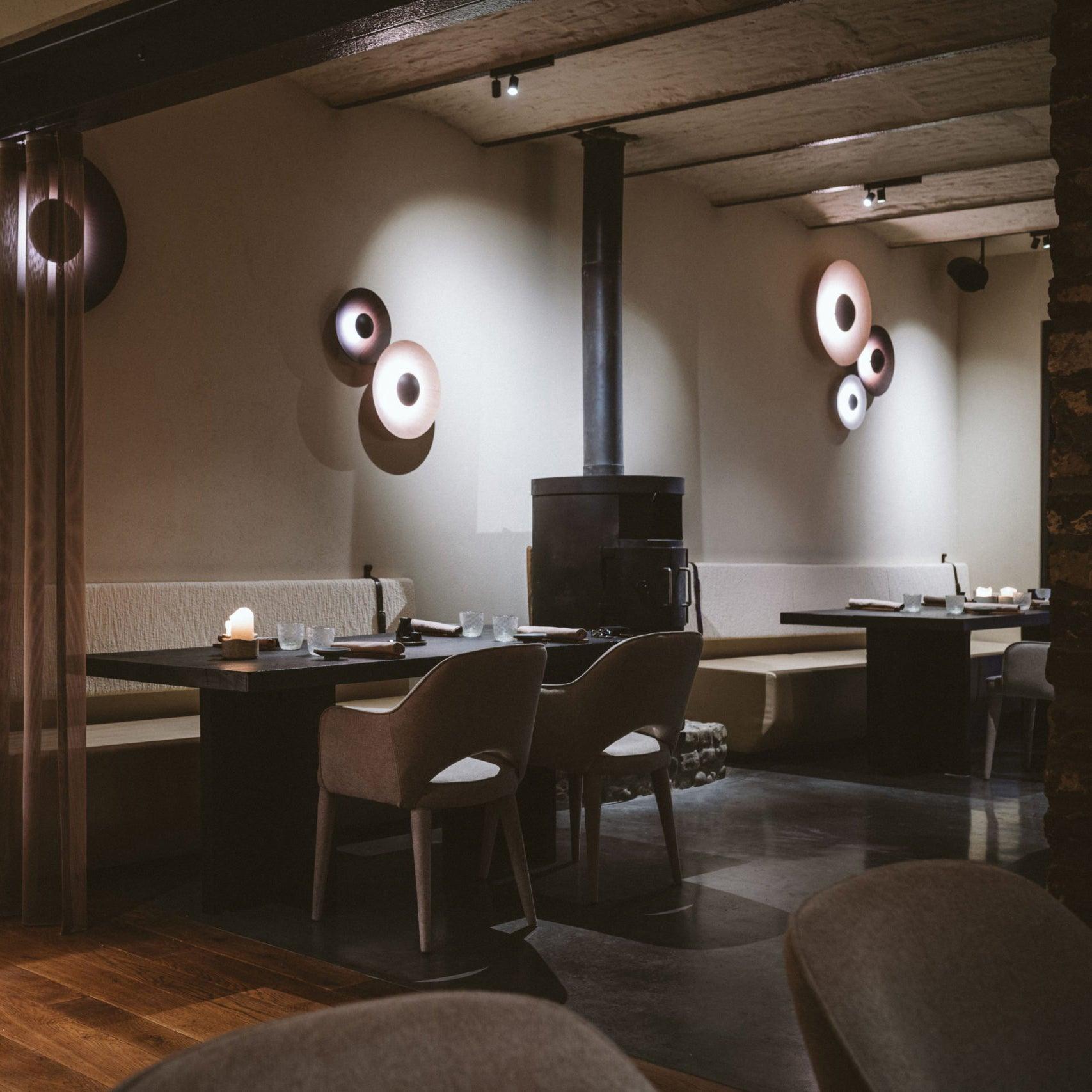 Simplicity Glow Wall Light - Lumpaz