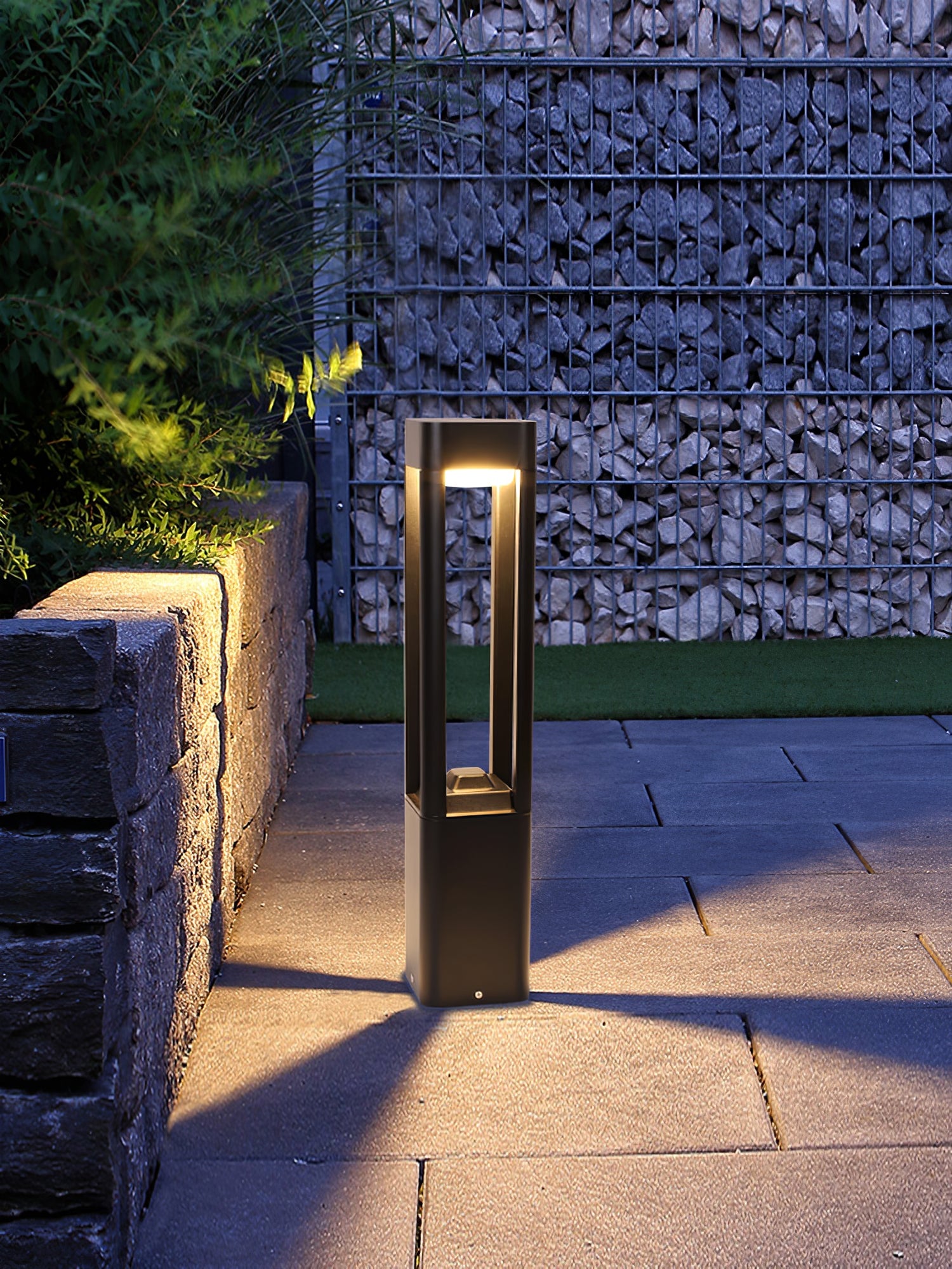 Rectangular Column Garden Light - Lumpaz