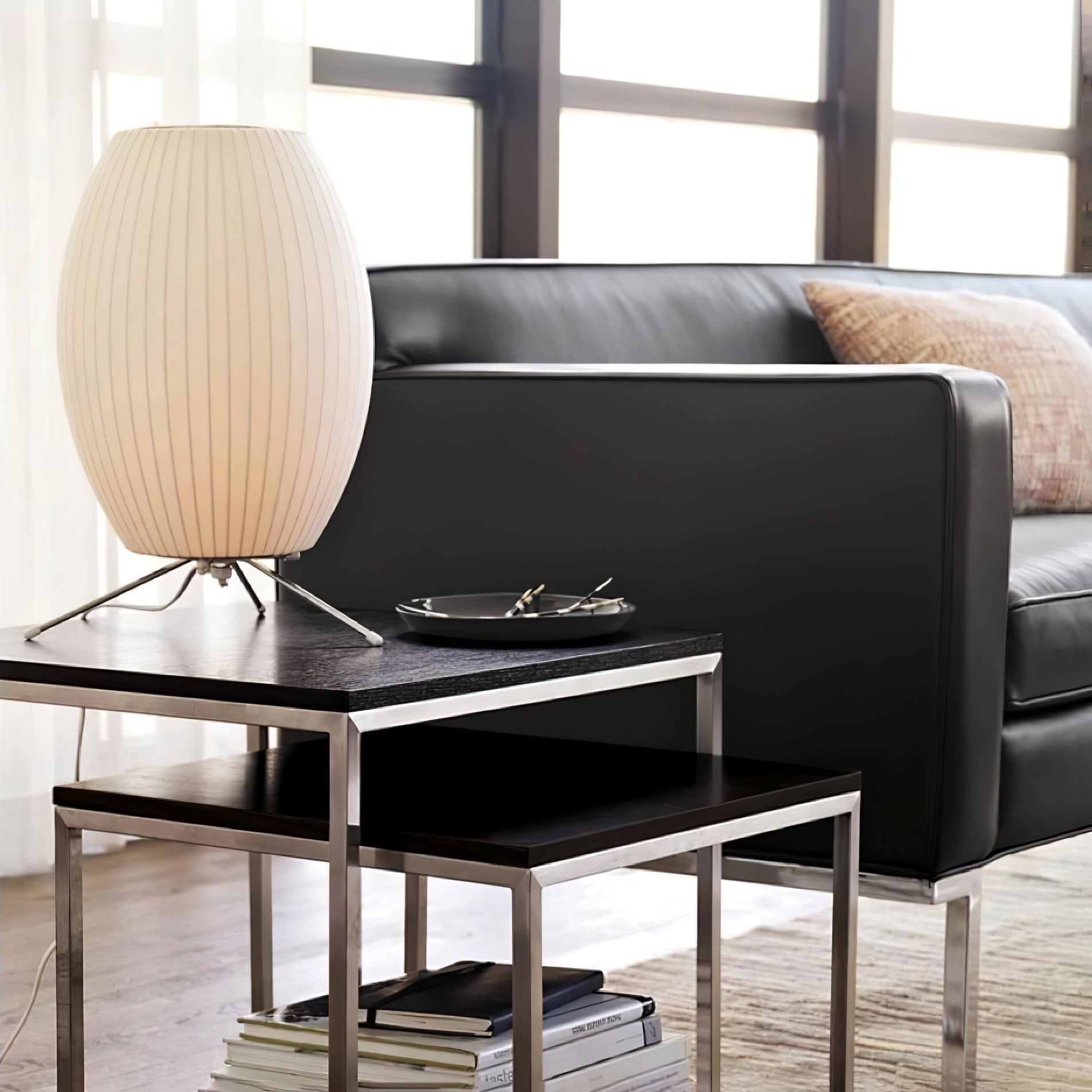 Nelson Tripod Table Lamp - Lumpaz