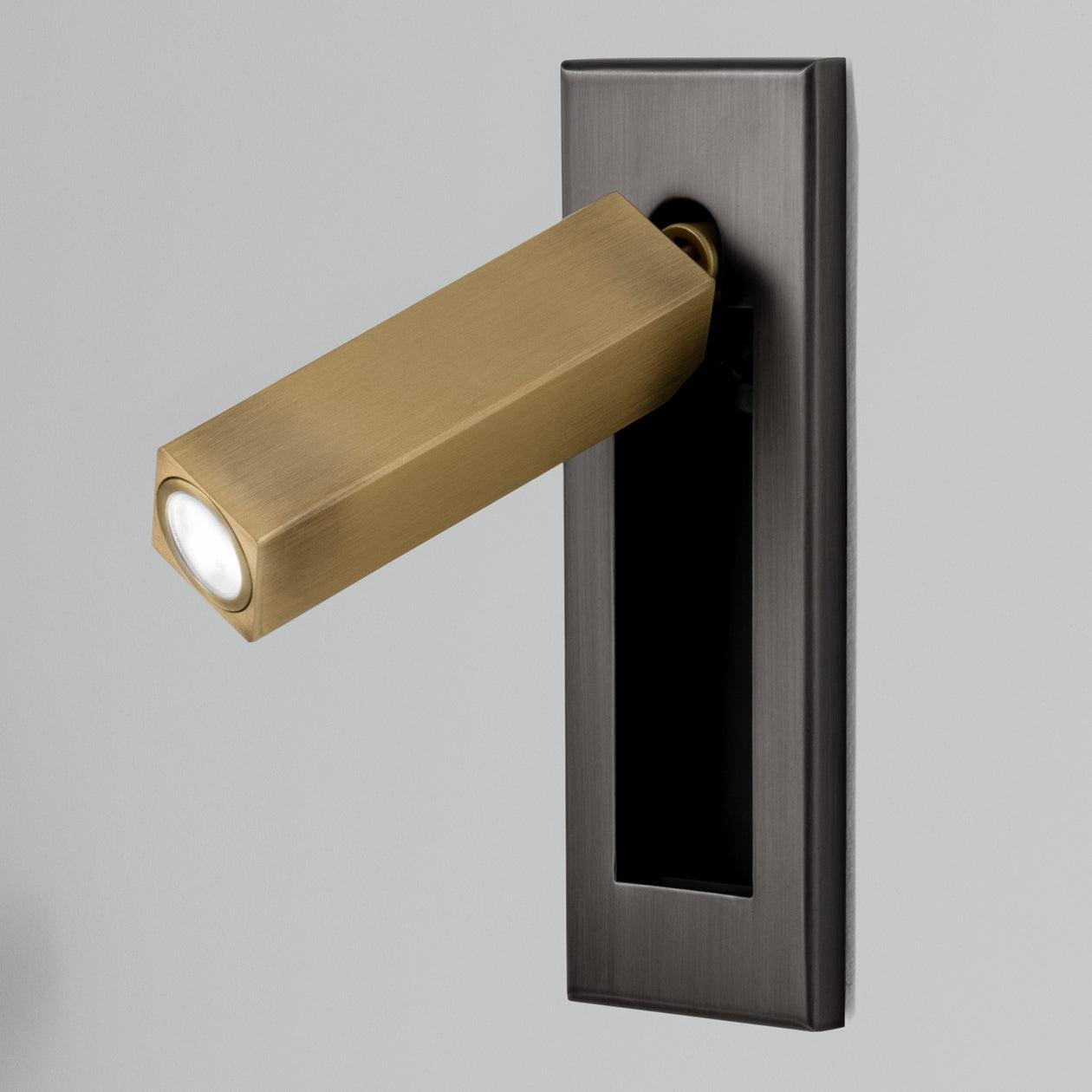 Embedded Bedside Sconce - Lumpaz
