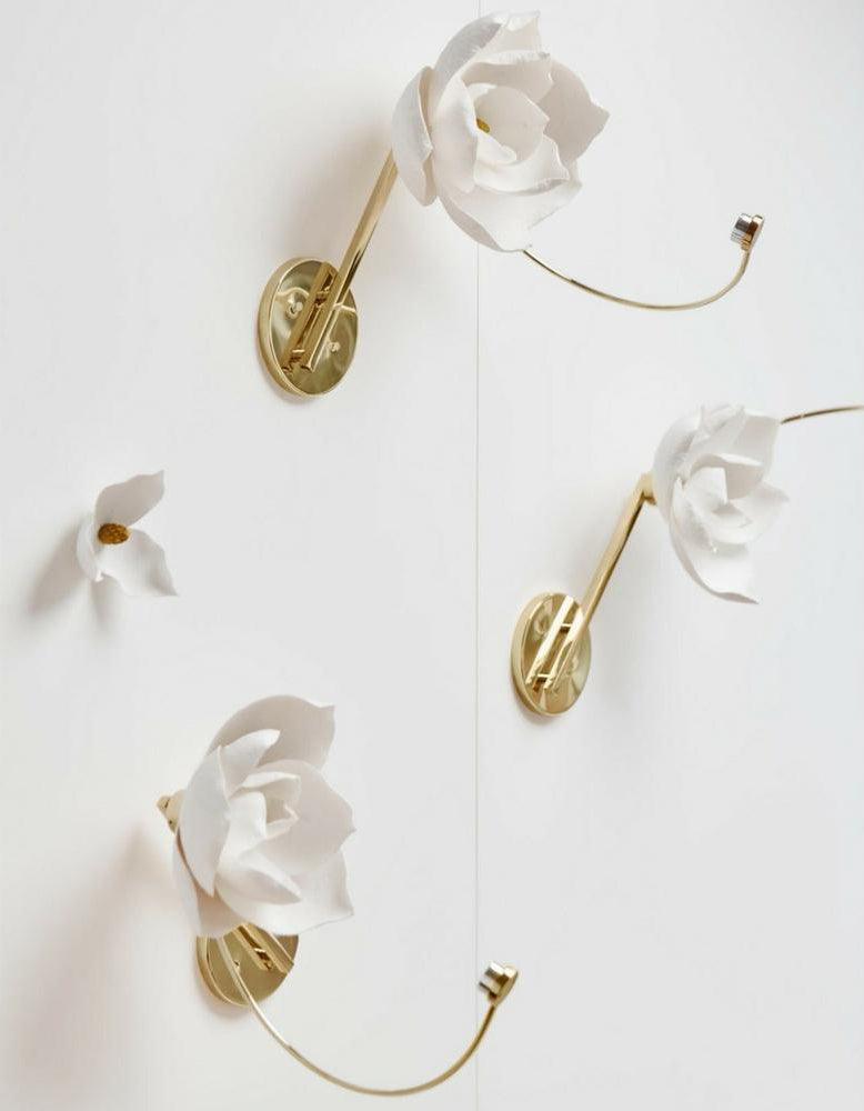 Lure Sconce - Lumpaz