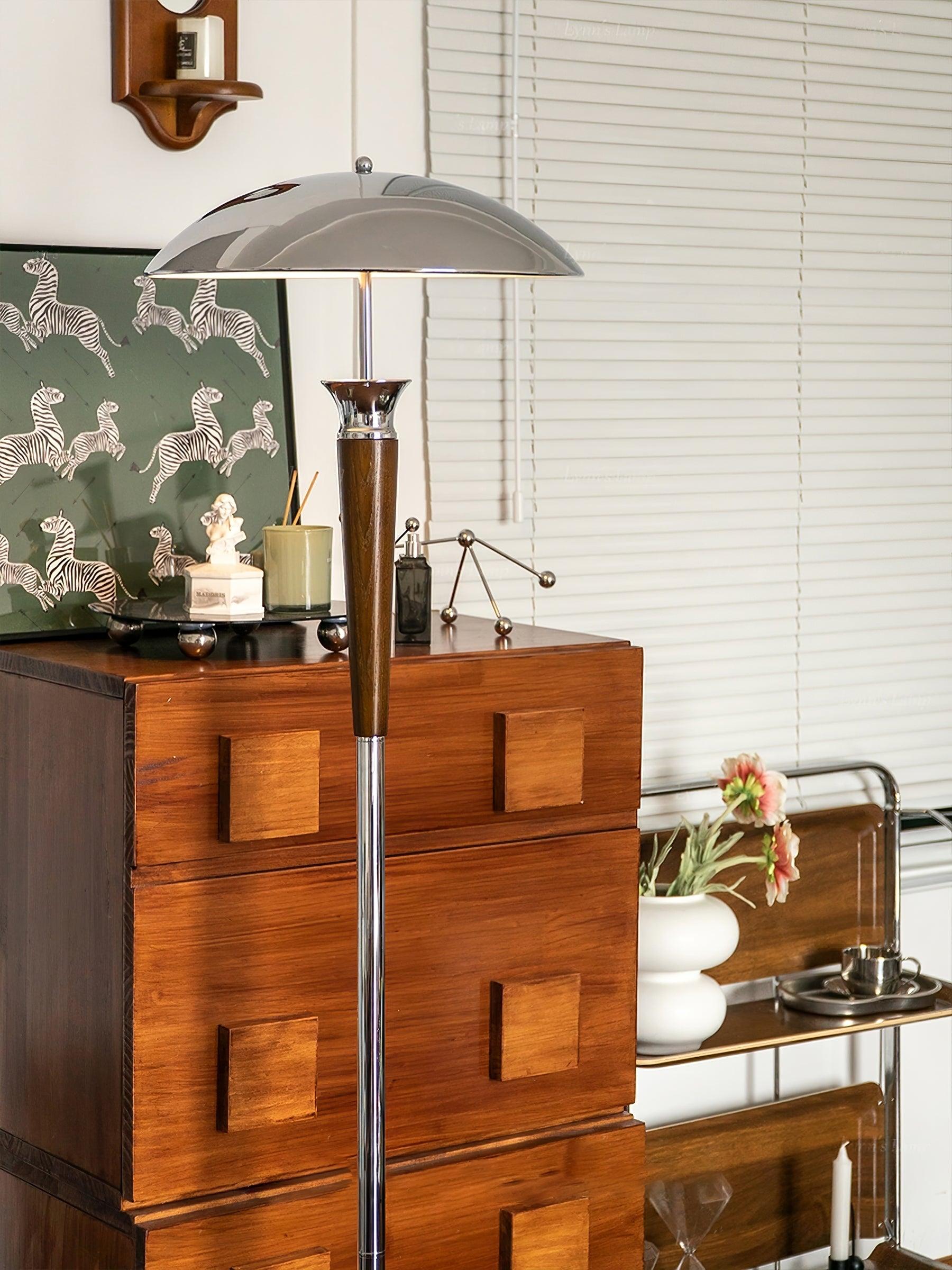 Helmet Floor Lamp - Lumpaz
