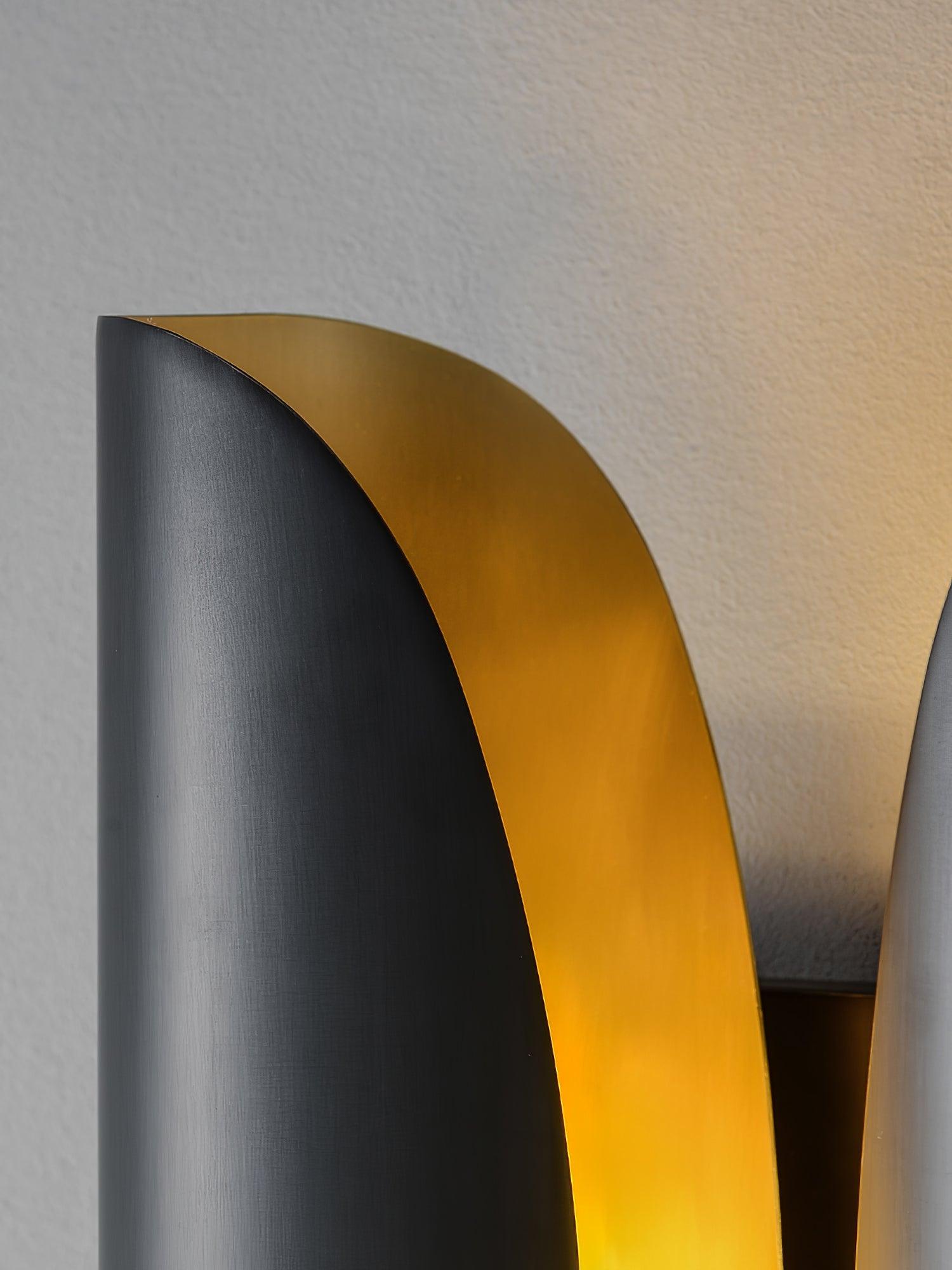 Guardian Wall Sconce - Lumpaz