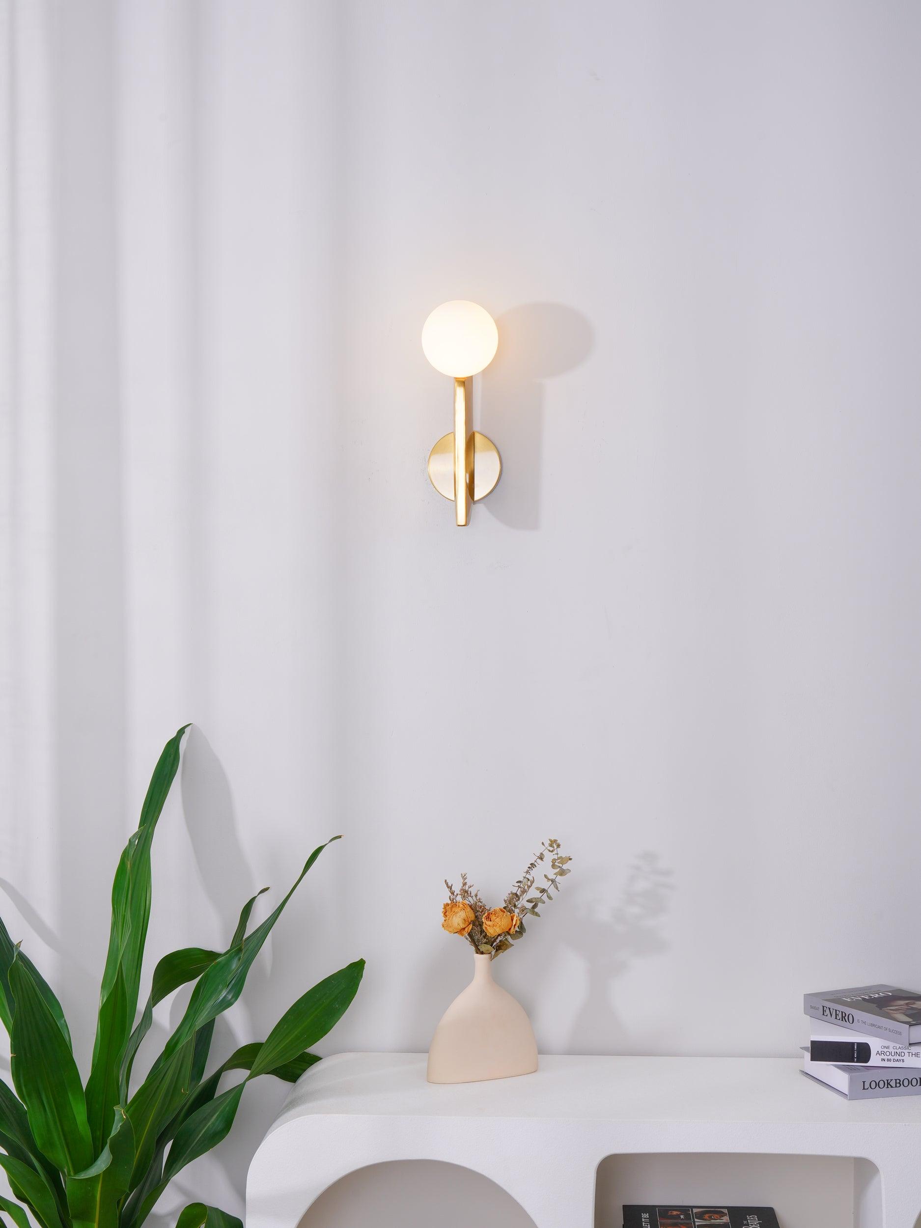 Bower Sconce - Lumpaz