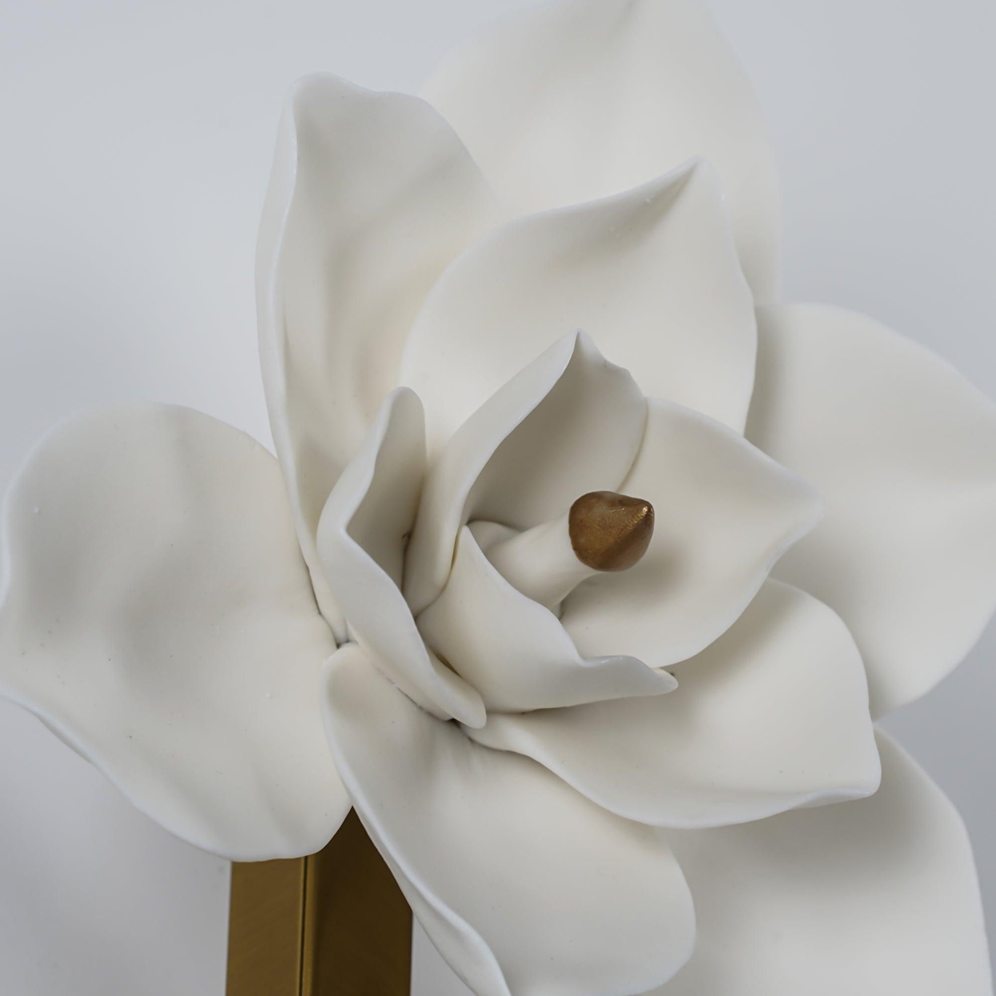 Lure Sconce - Lumpaz