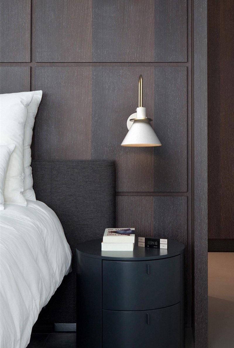 Nordic Metal Wall Sconce - Lumpaz