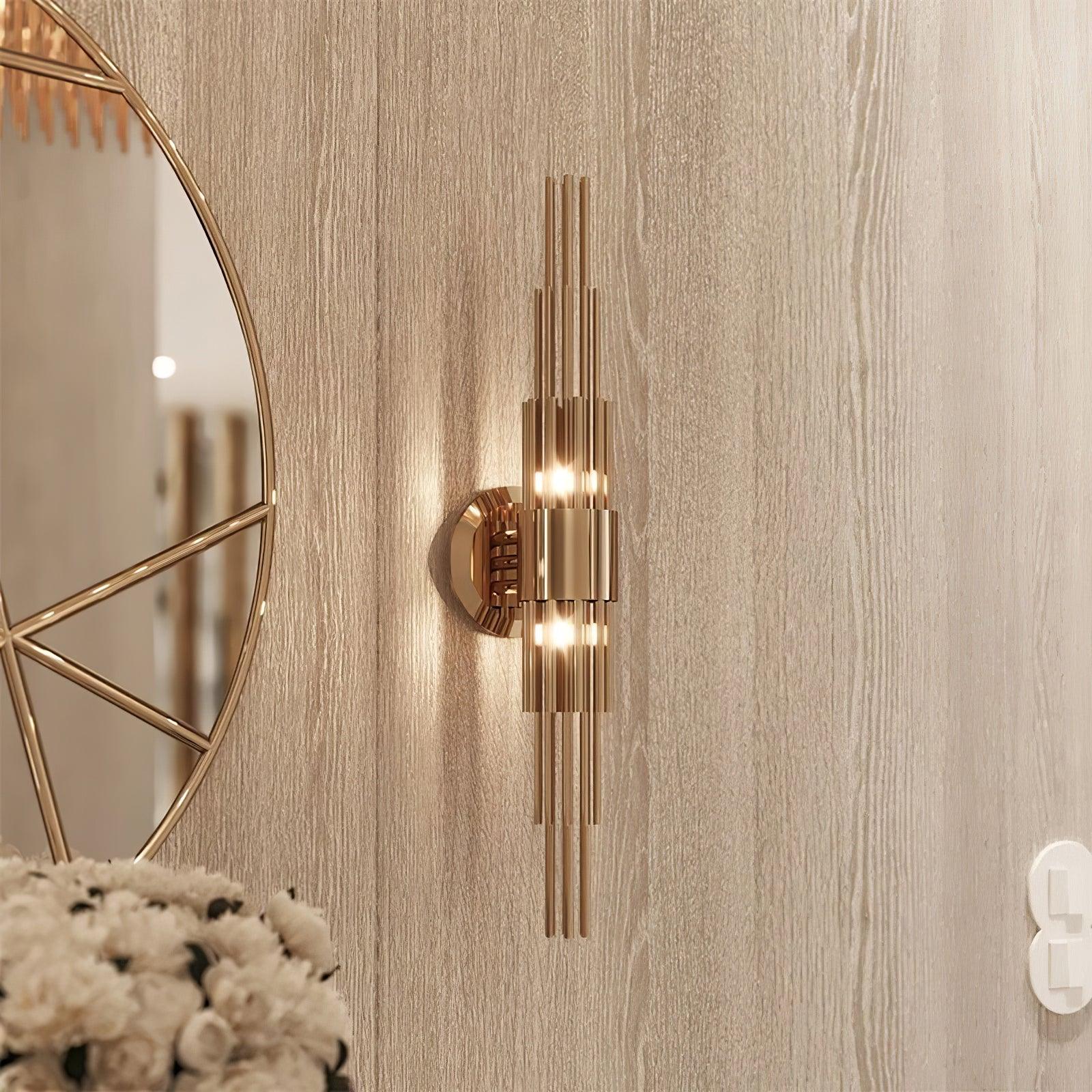 Gold Streamline Wall Lamp - Lumpaz