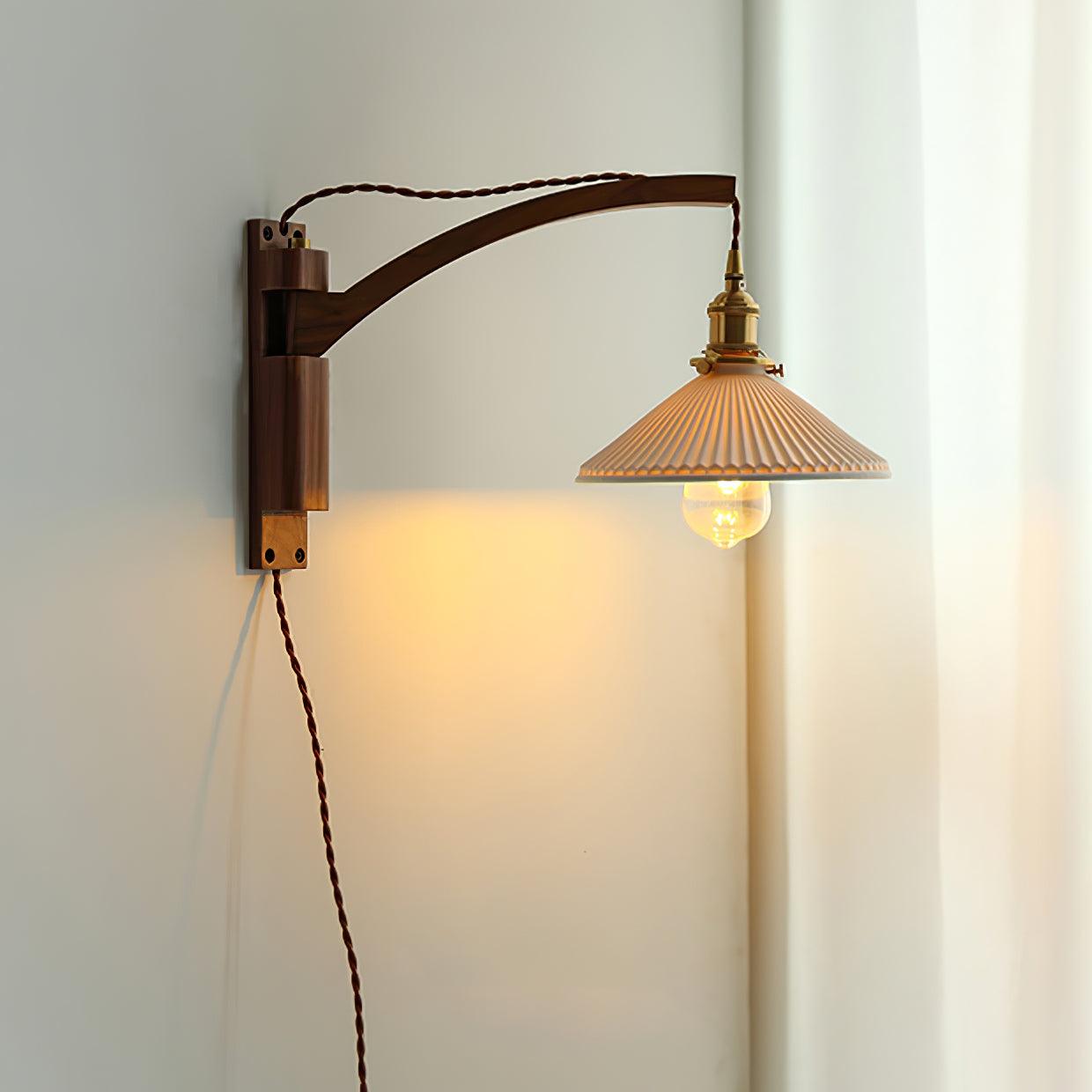 Walnut Swing Arm Wall Lamp - Lumpaz