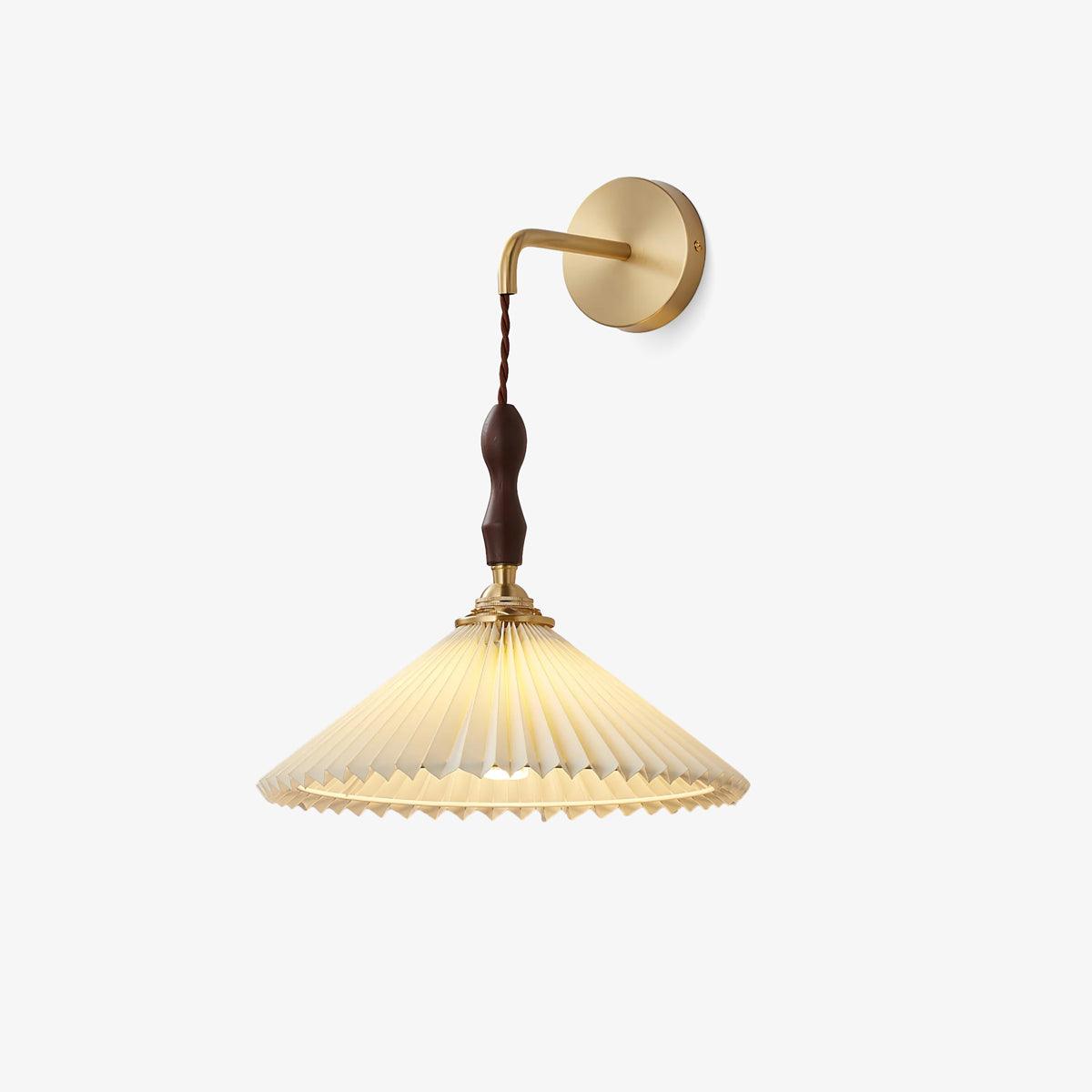 Pleated Wooden Wall Lamp - Lumpaz