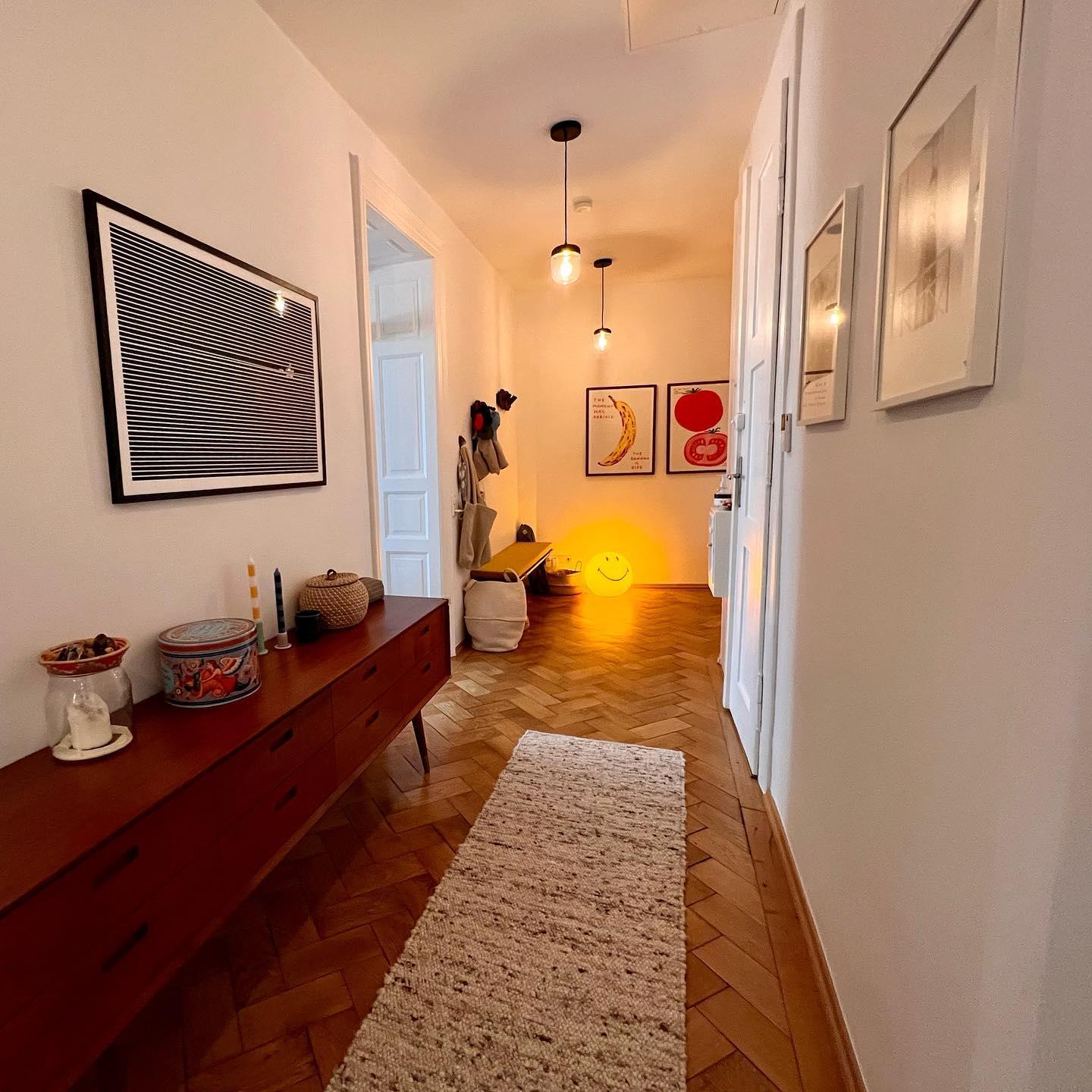 Smiling Rechargeable Built-in Battery Table Lamp - Lumpaz