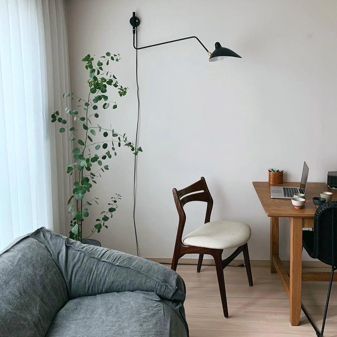 Versatile Arm Wall Sconce - Lumpaz
