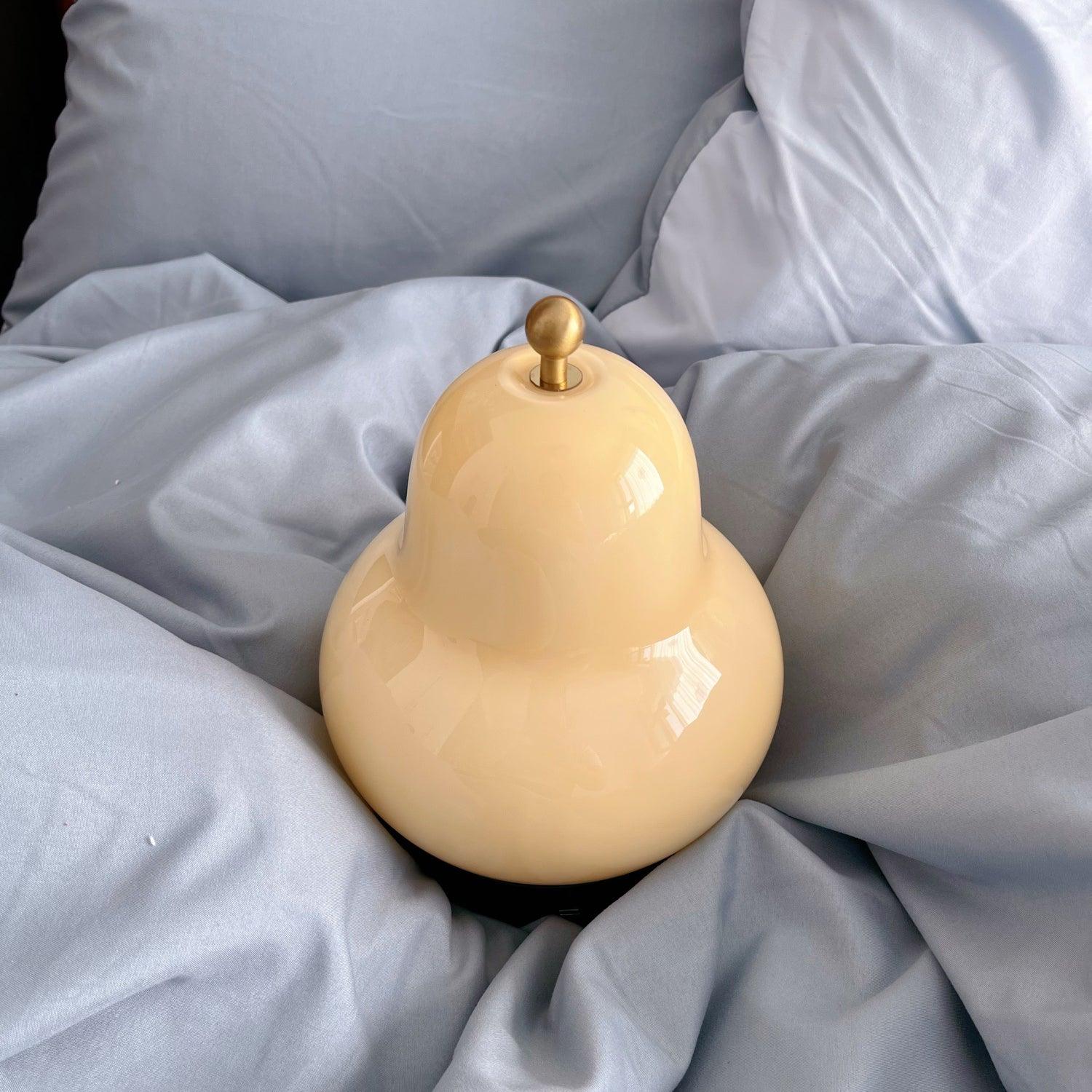 Pear Built-in Battery Table Lamp - Lumpaz