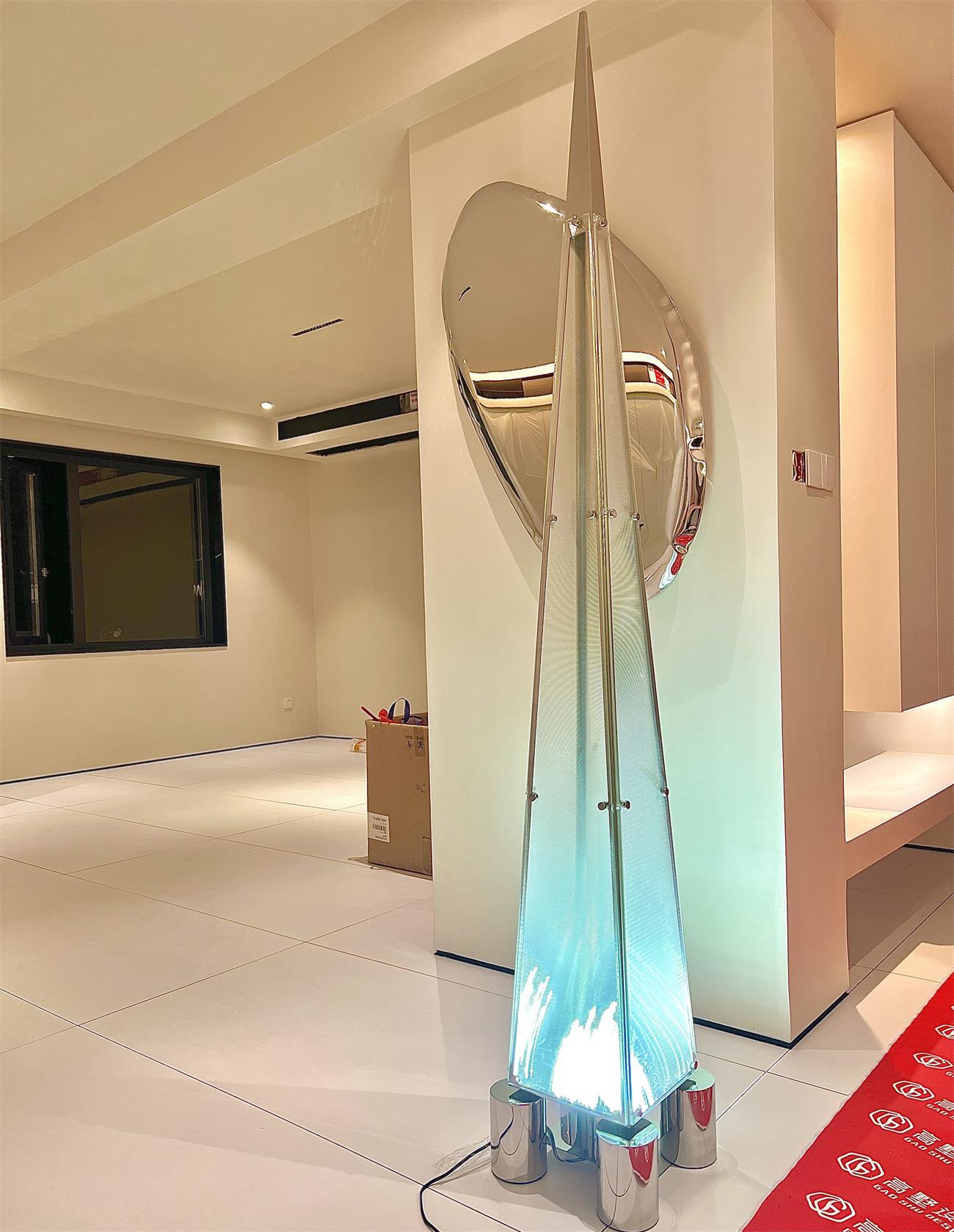 Fragment Floor Lamp - Lumpaz
