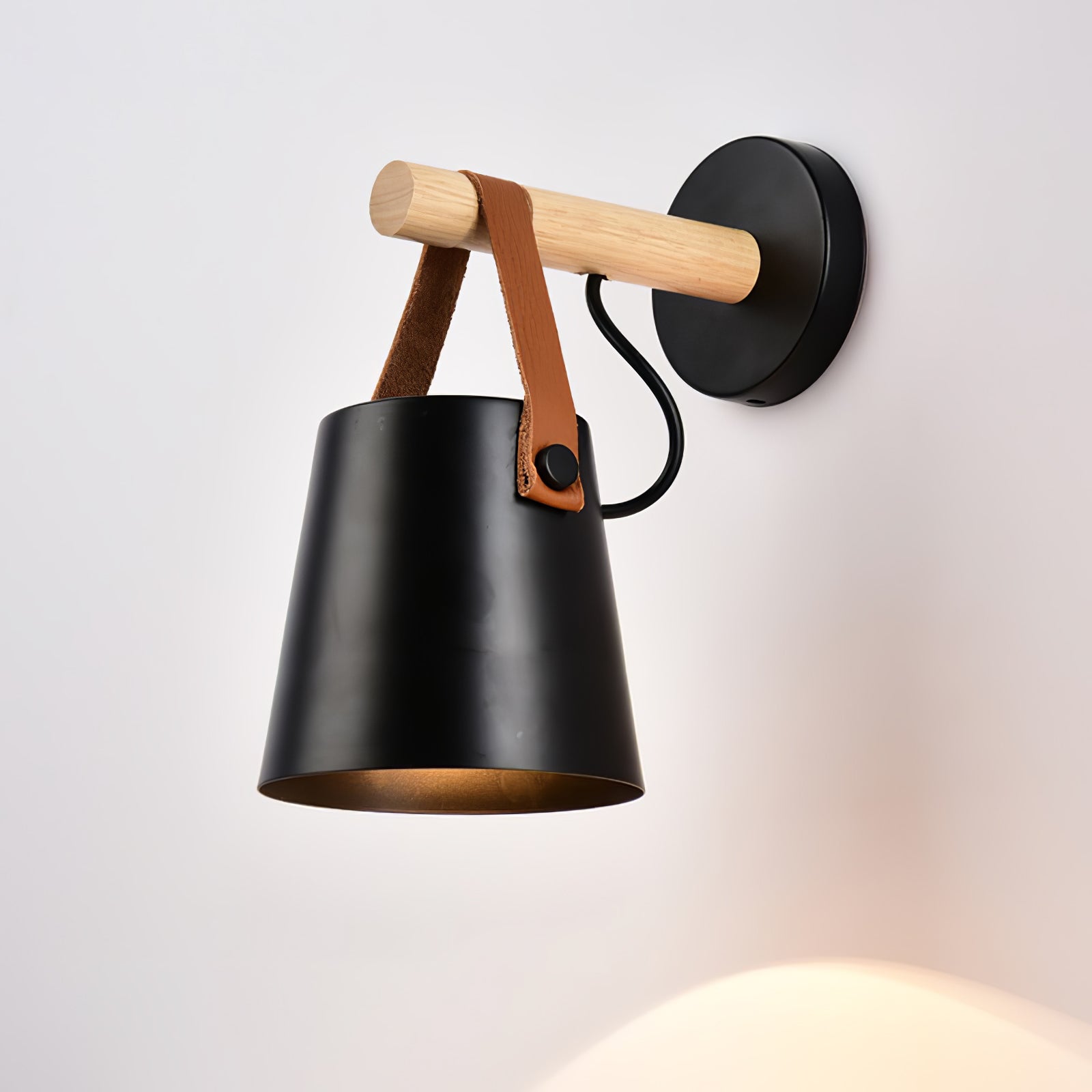 Wooden Conical Wall Light - Lumpaz