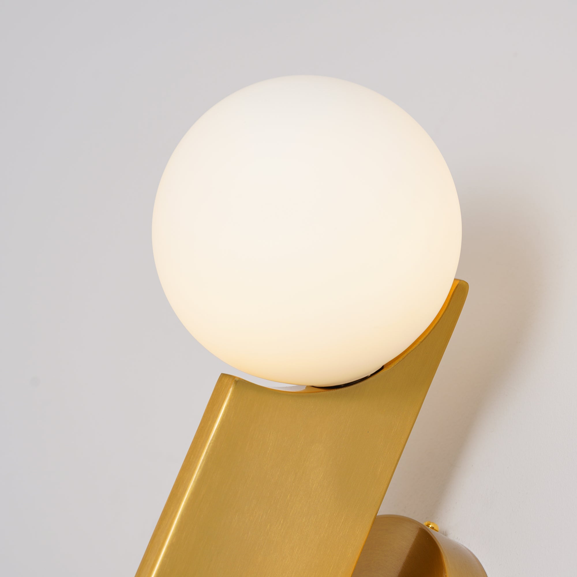 Bower Sconce - Lumpaz