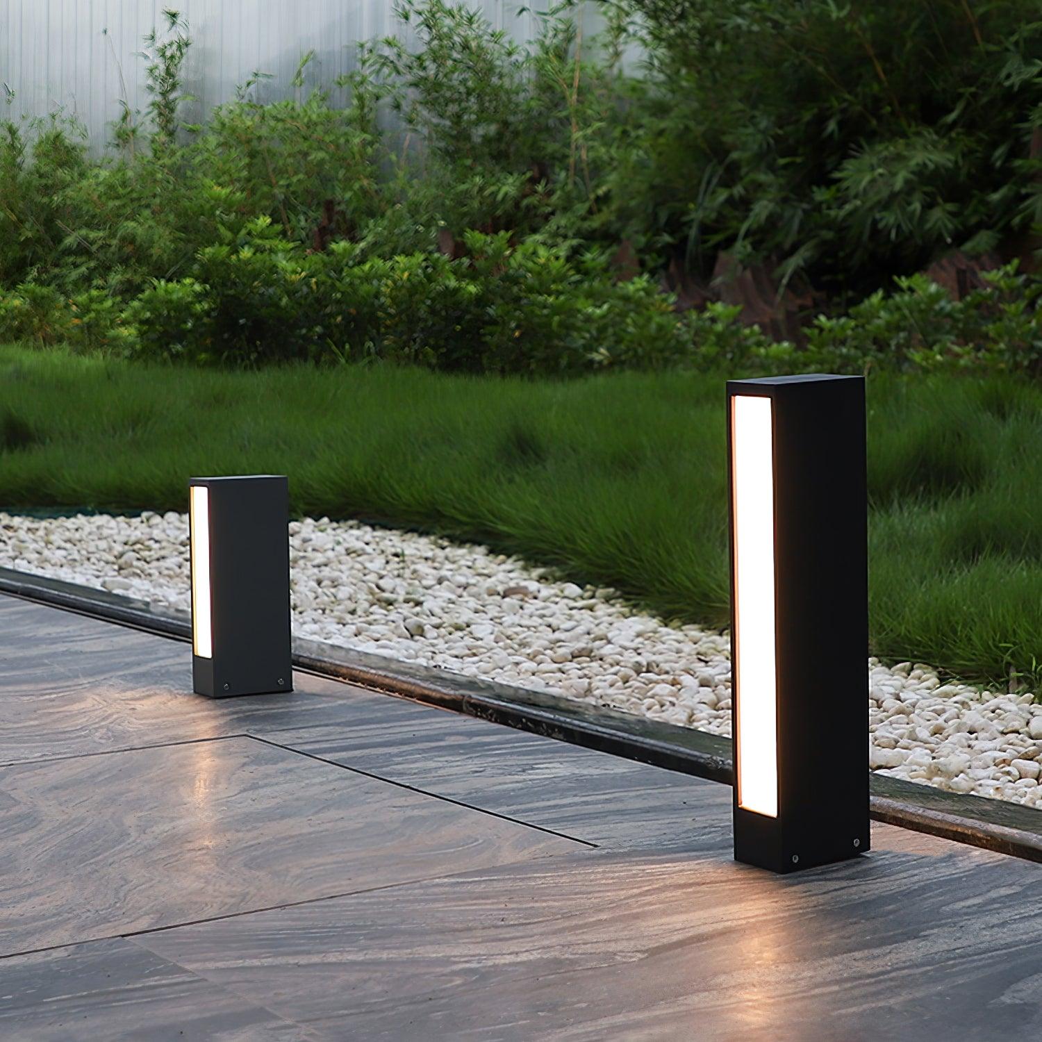 Faro Outdoor Post Lamp - Lumpaz