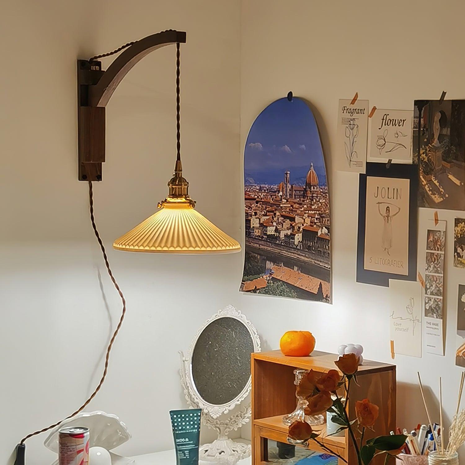 Walnut Swing Arm Wall Lamp - Lumpaz