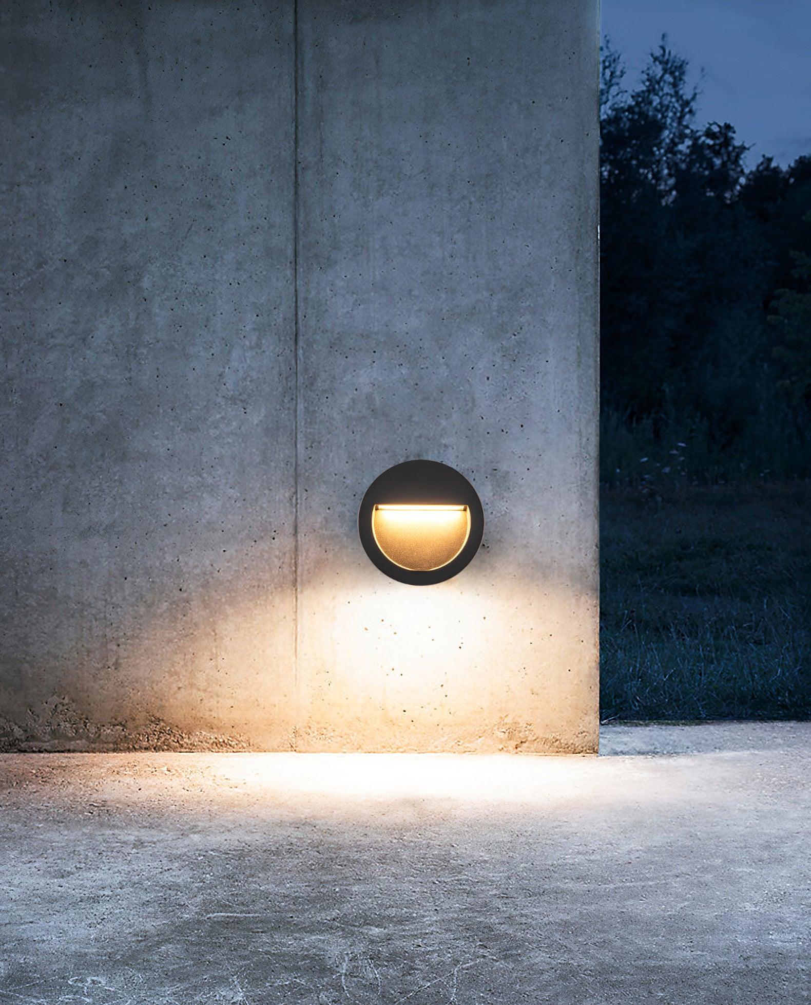 Step And Wall Light - Lumpaz
