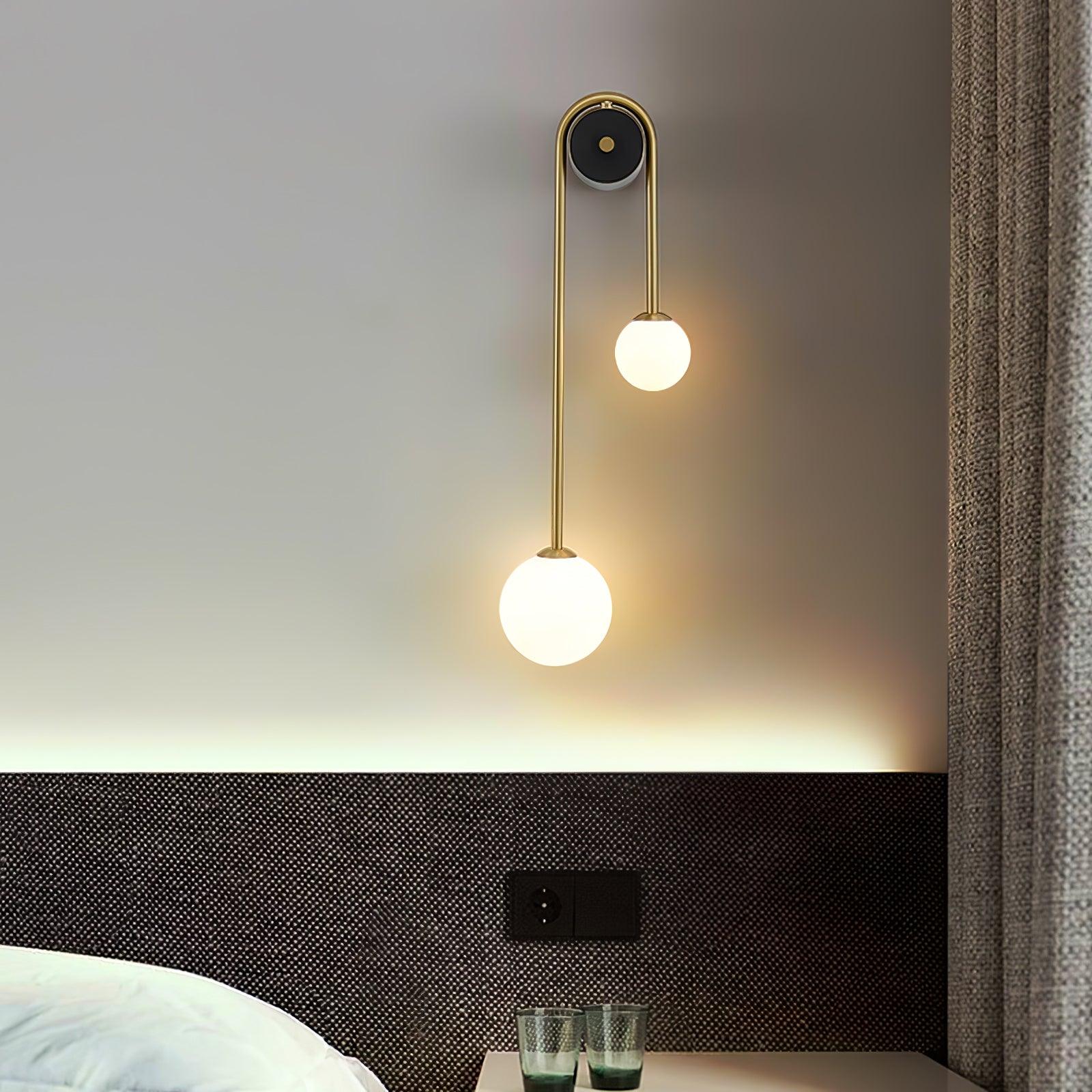 Brass Arc Wall Light - Lumpaz