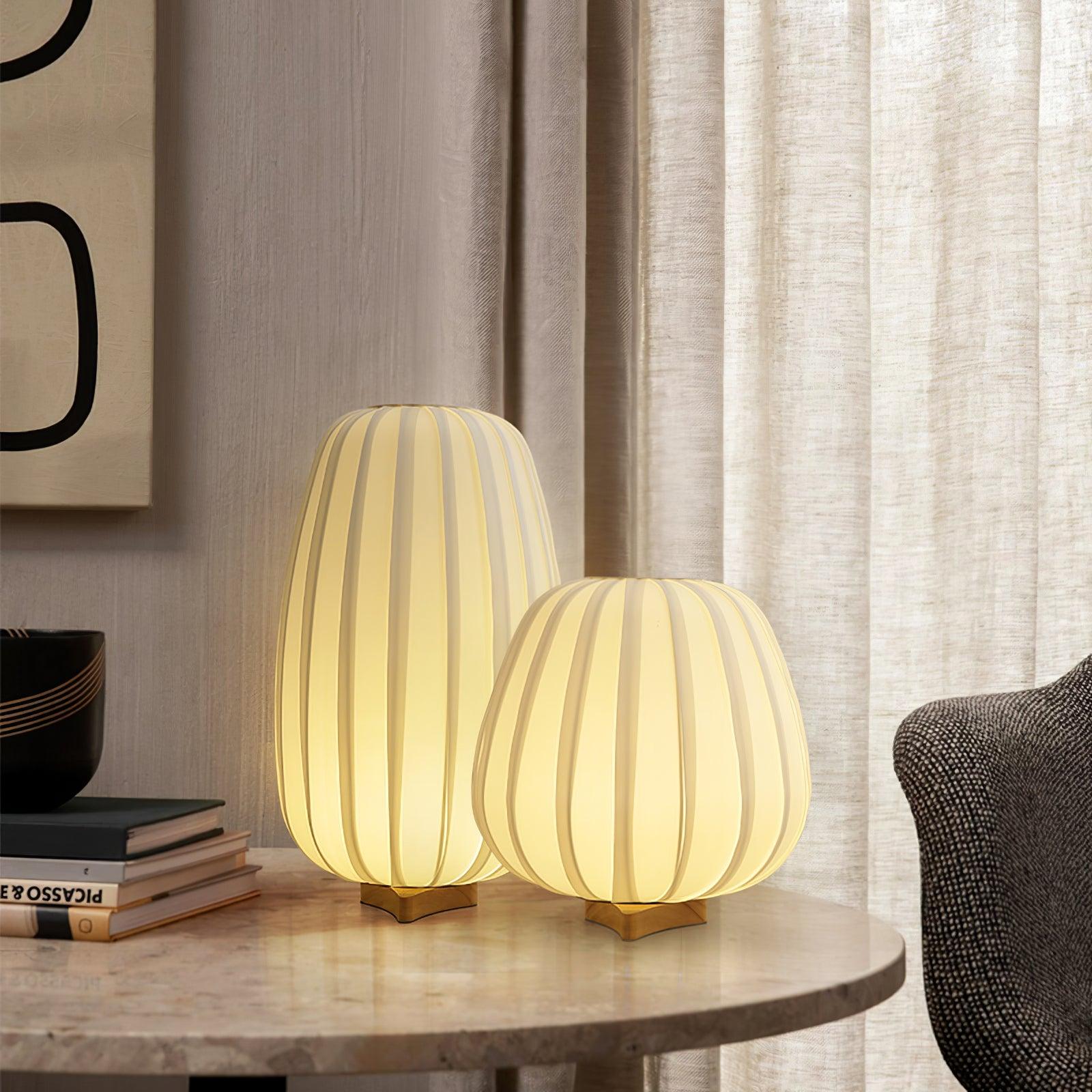 Fabric Minimalist Table Lamp - Lumpaz