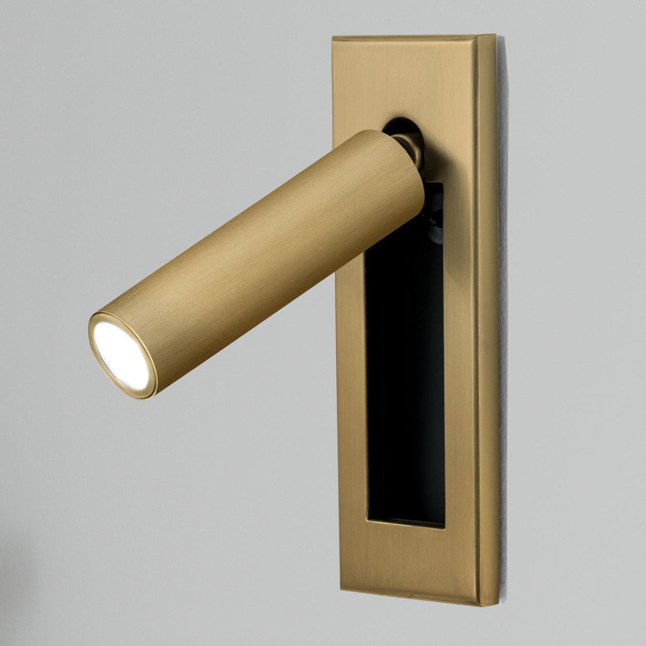 Embedded Bedside Sconce - Lumpaz