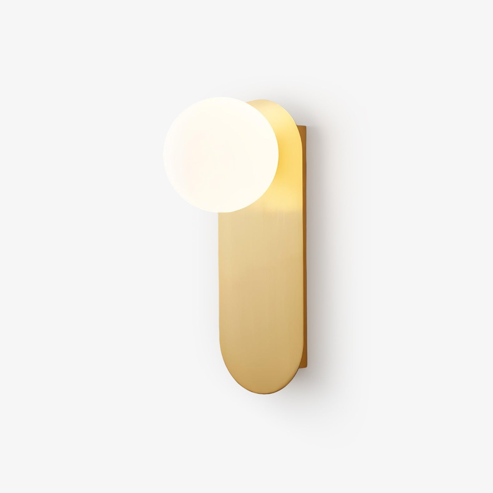 Flat Base Globe Sconce - Lumpaz