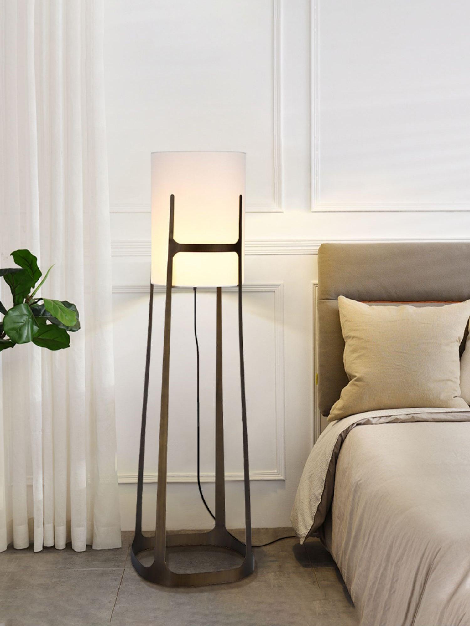 X+L 04 Floor Lamp - Lumpaz