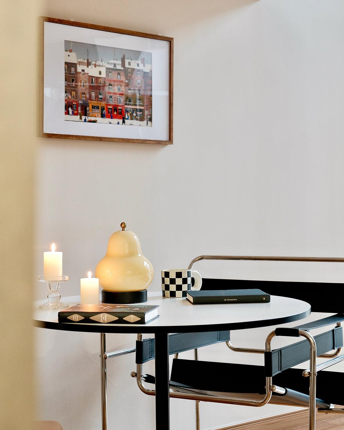 Pear Built-in Battery Table Lamp - Lumpaz