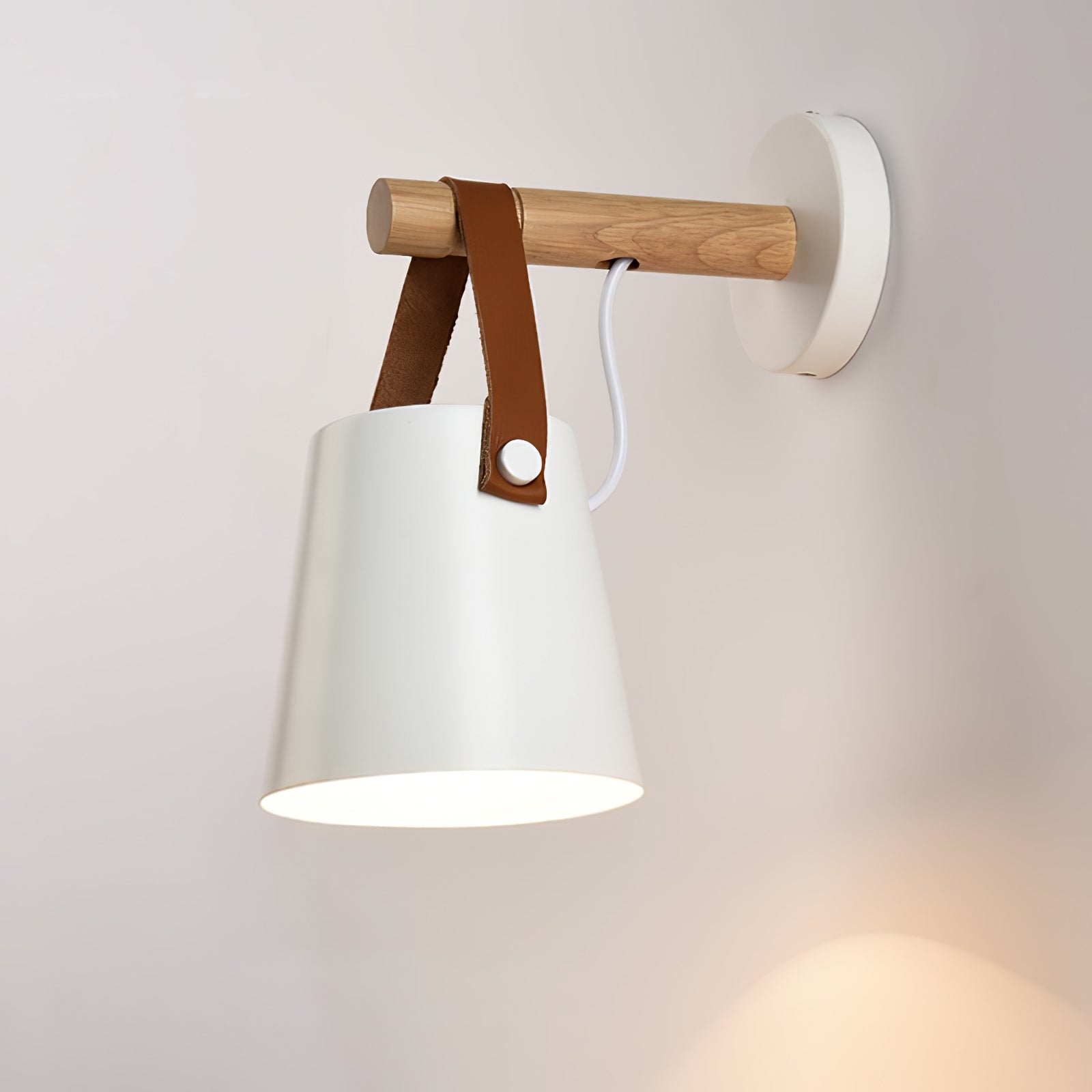 Wooden Conical Wall Light - Lumpaz
