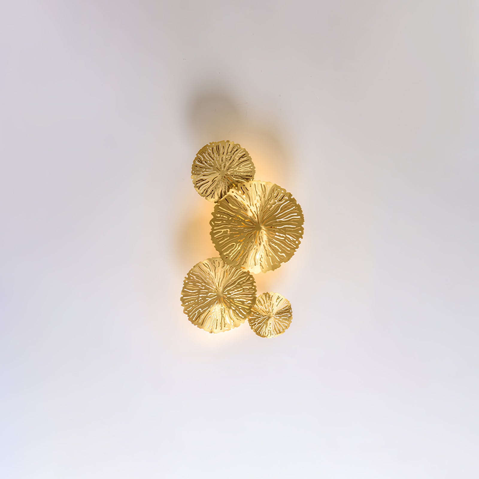 Lotus Leaf Wall Sconce - Lumpaz