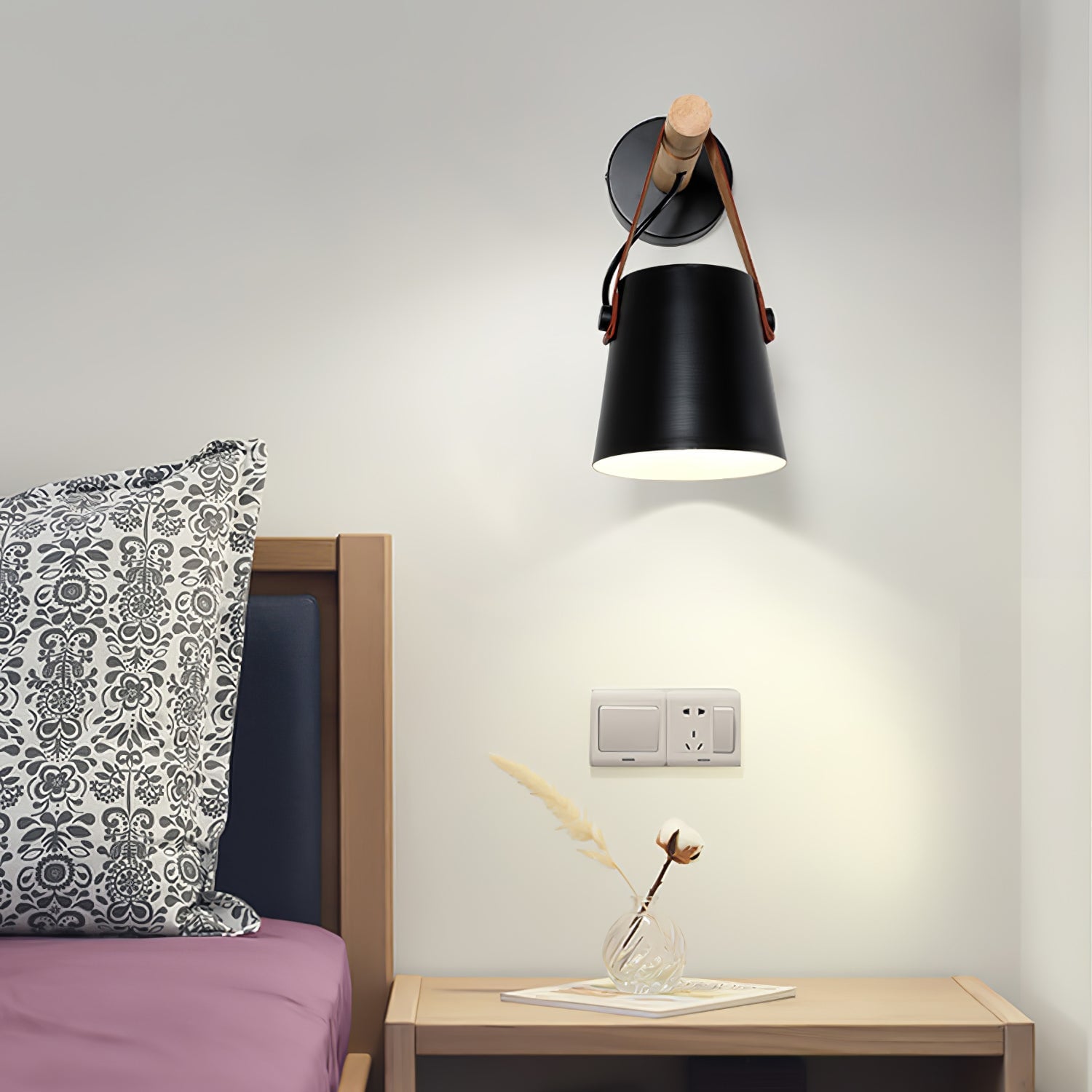Wooden Conical Wall Light - Lumpaz