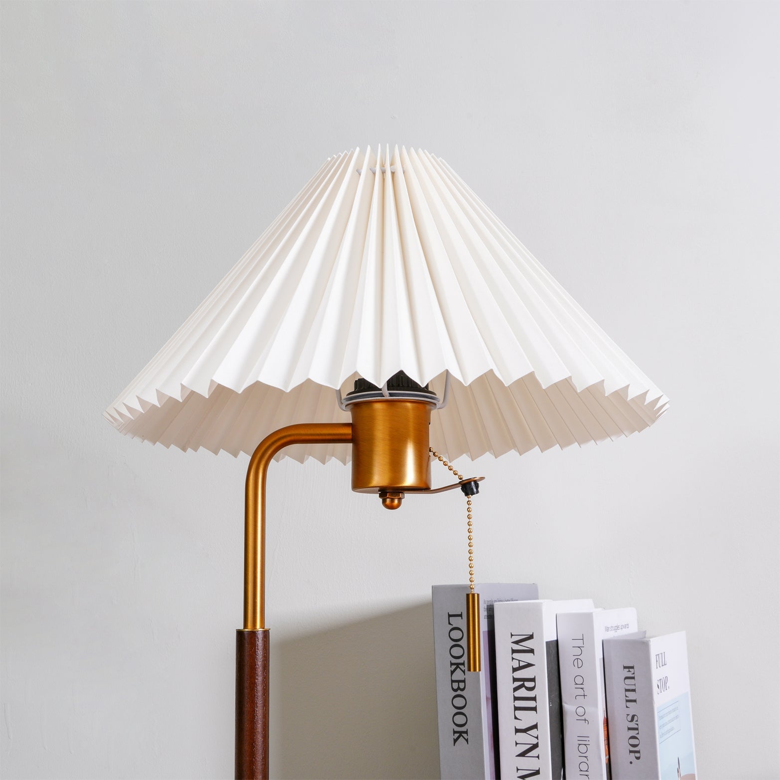 Wooden Retro Table Lamp - Lumpaz