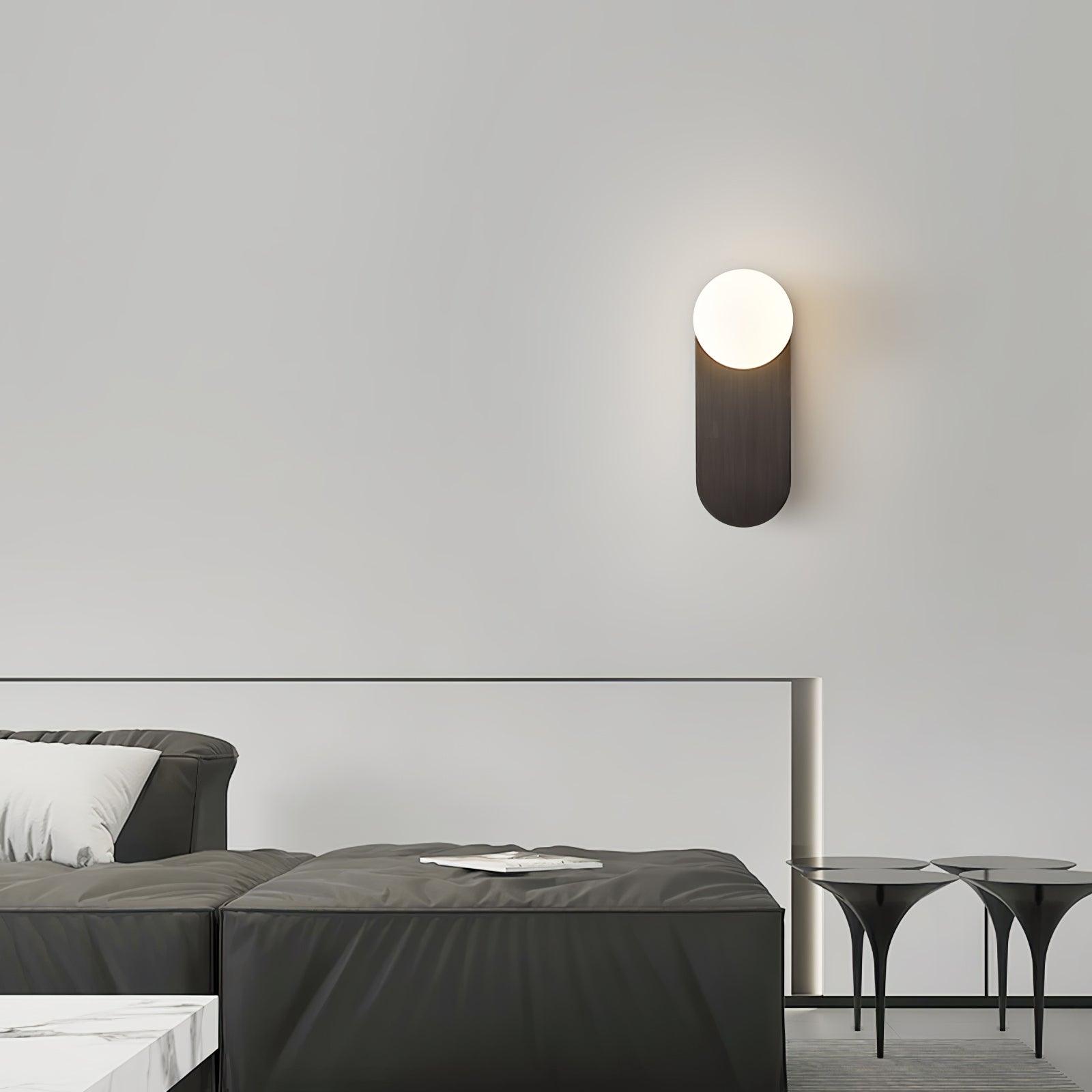 Flat Base Globe Sconce - Lumpaz