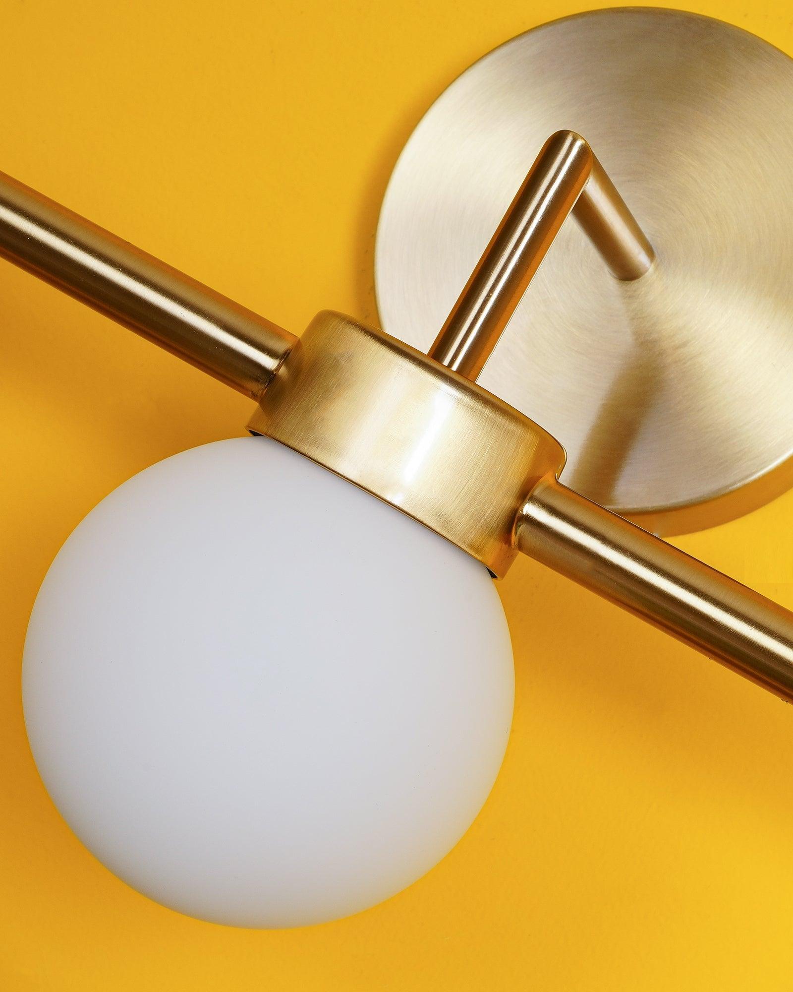 Wink Tassel Cute Wall Lamp - Lumpaz