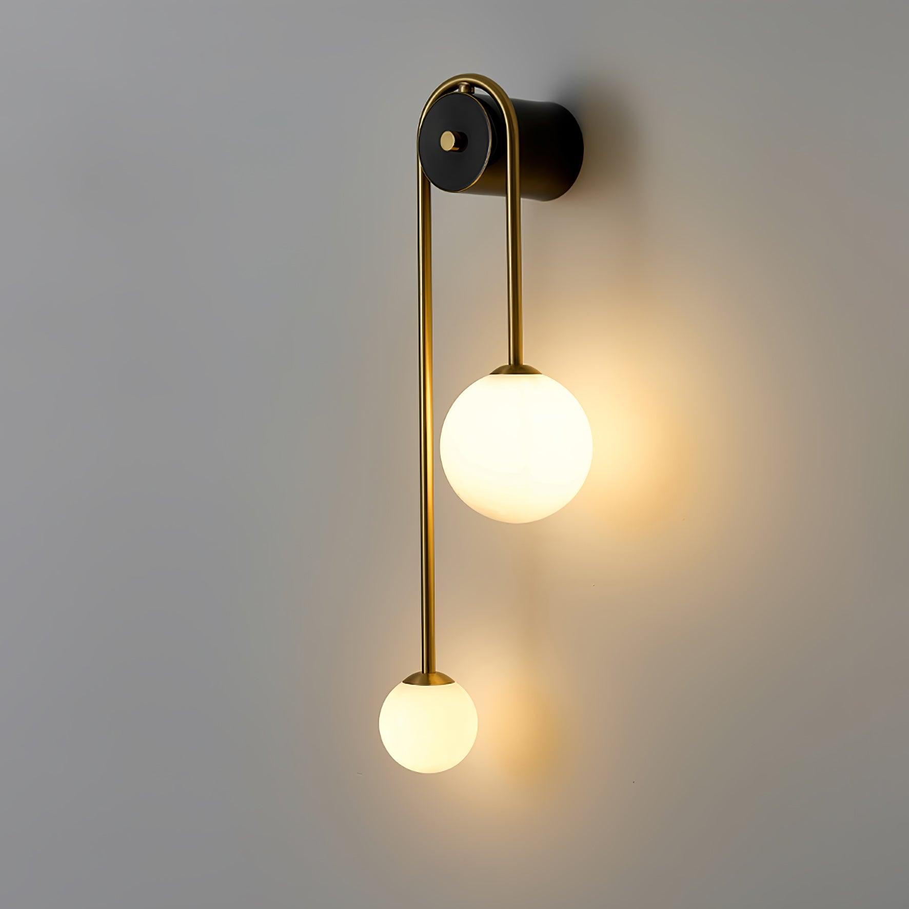 Brass Arc Wall Light - Lumpaz