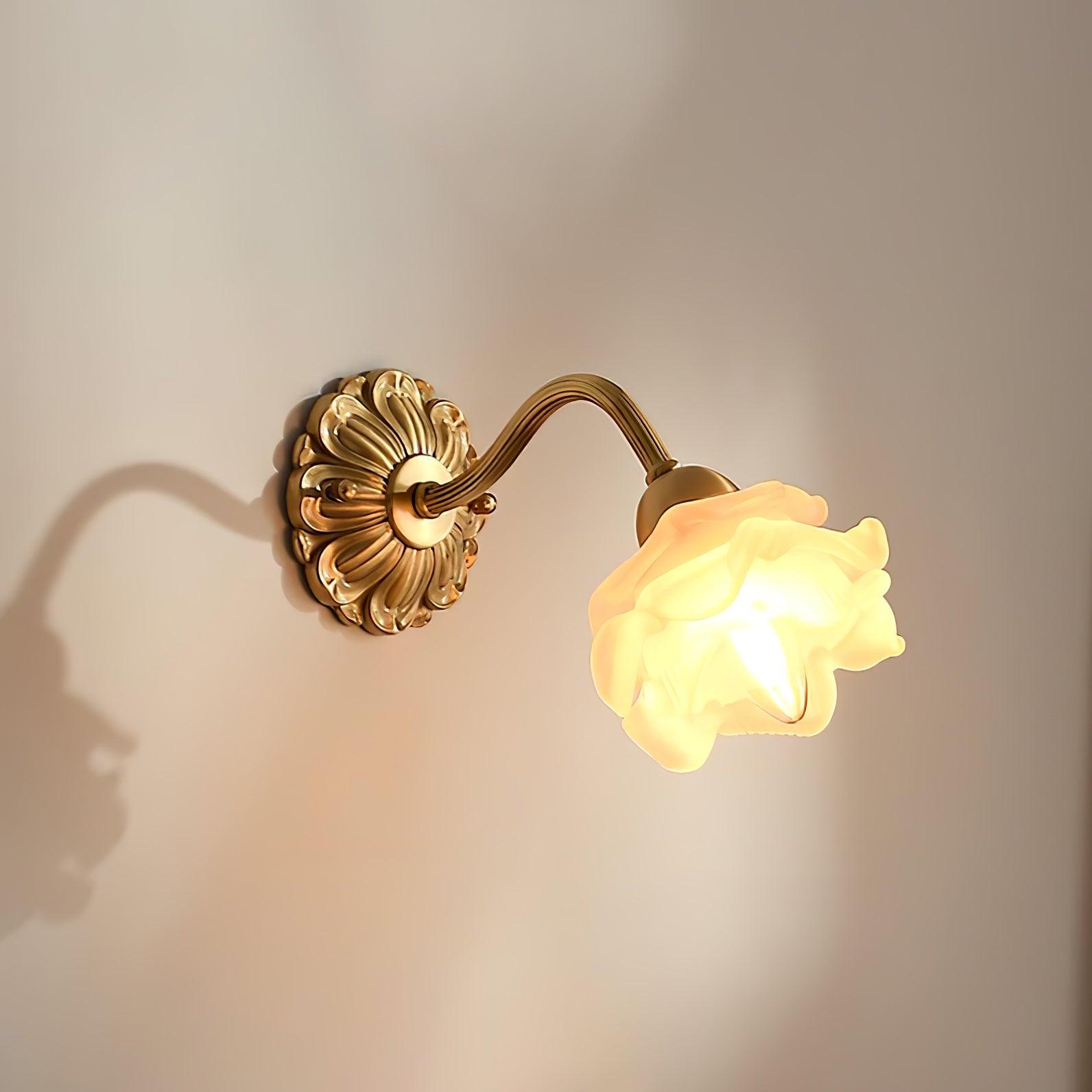 Brass Rose Wall Light - Lumpaz