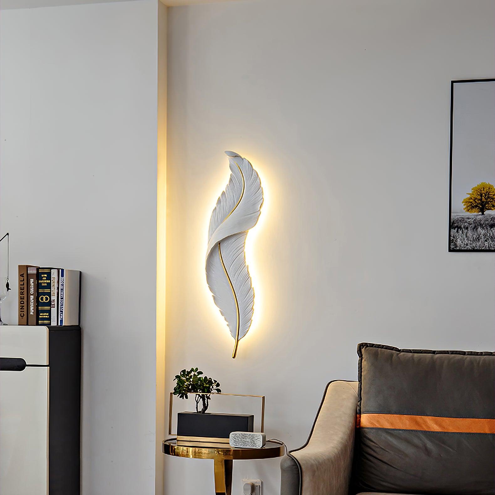 Feather Wall Lamp - Lumpaz