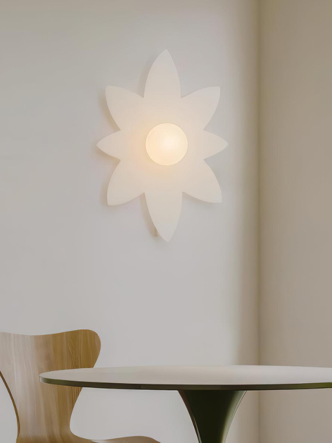 Flowers Wall Lamp - Lumpaz