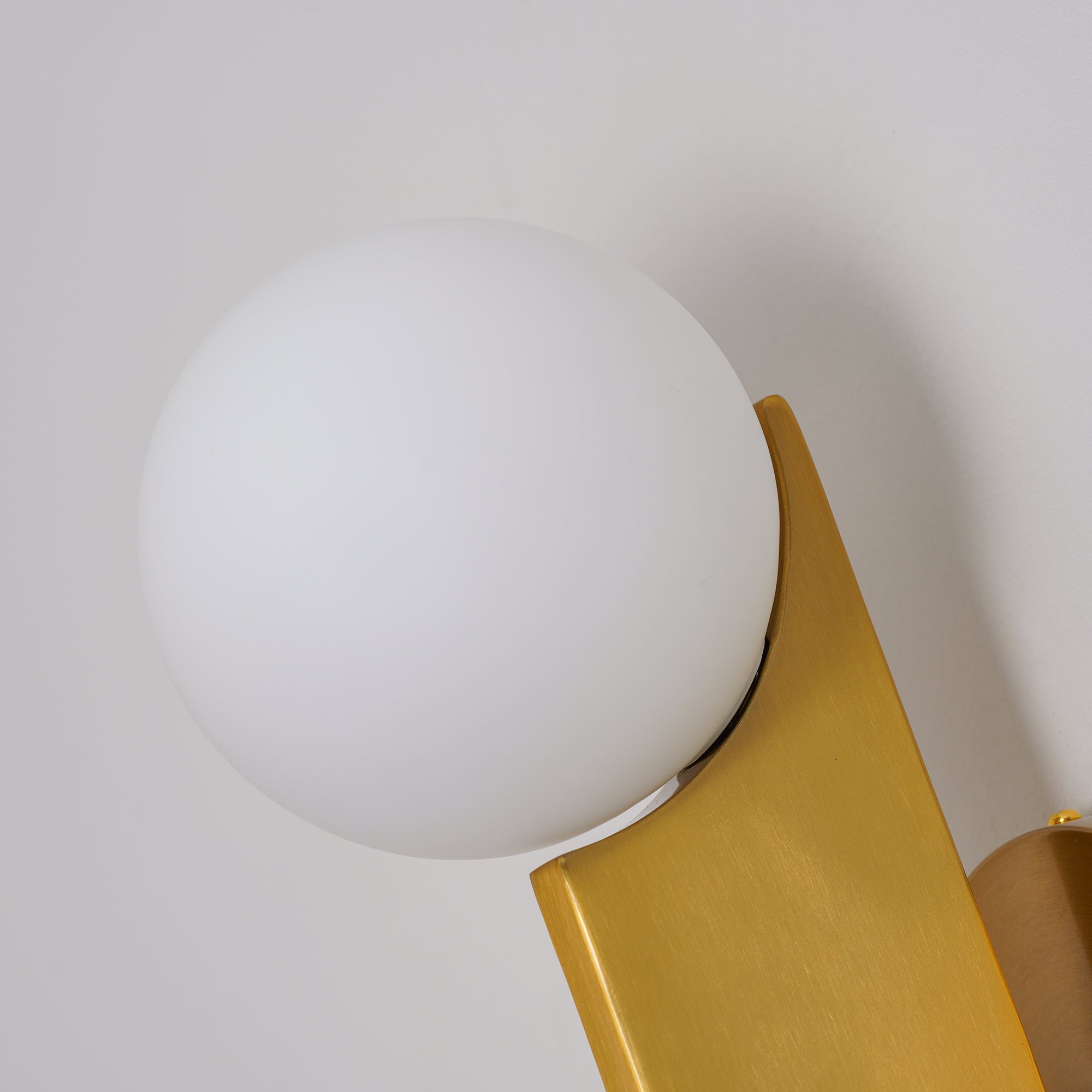 Bower Sconce - Lumpaz