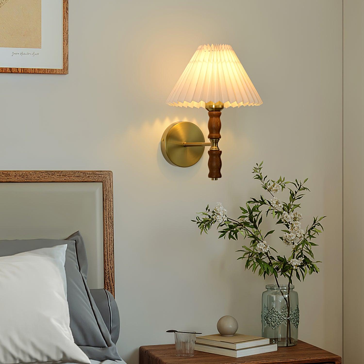 Pleated Walnut Wall Light - Lumpaz