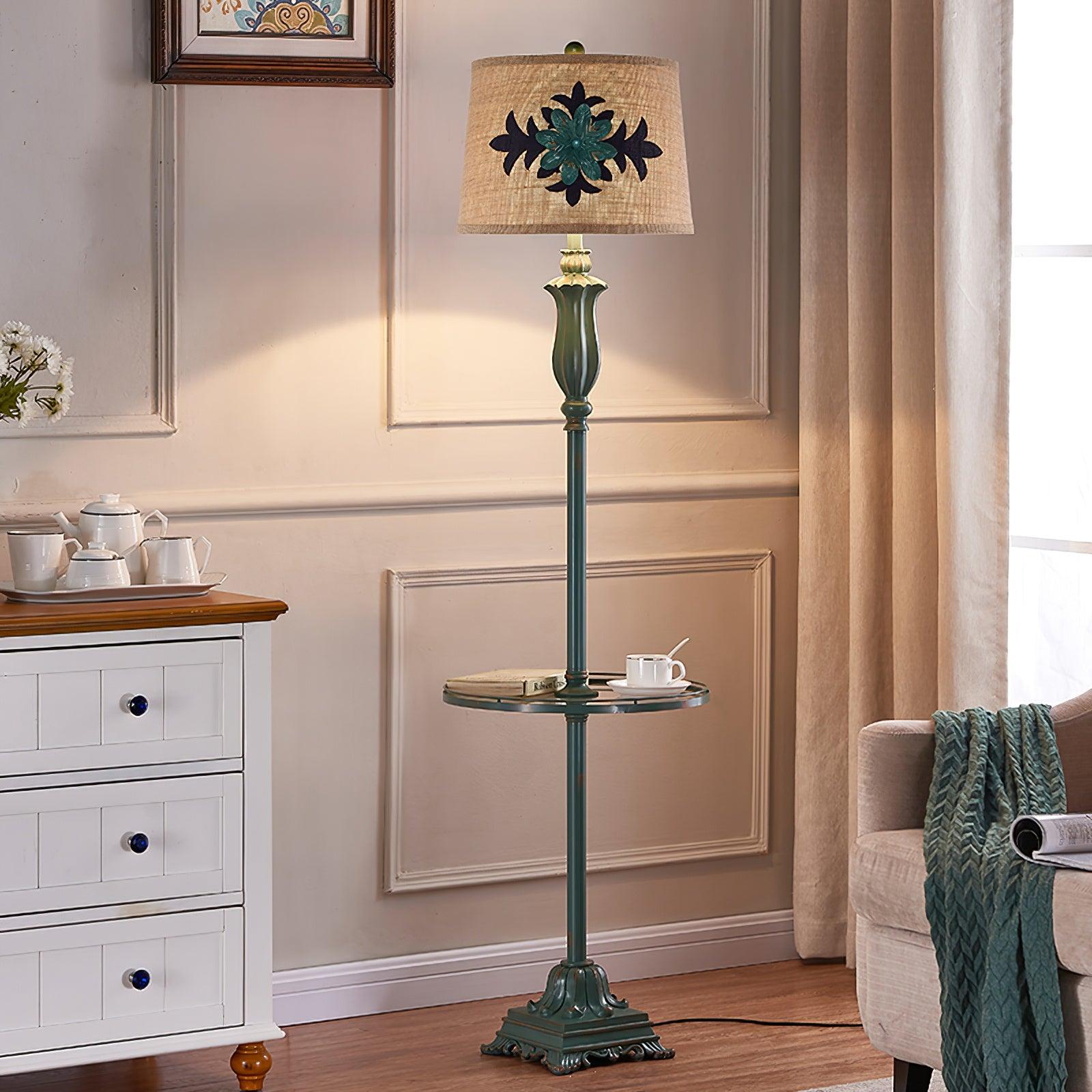 Lark Floor Lamp - Lumpaz