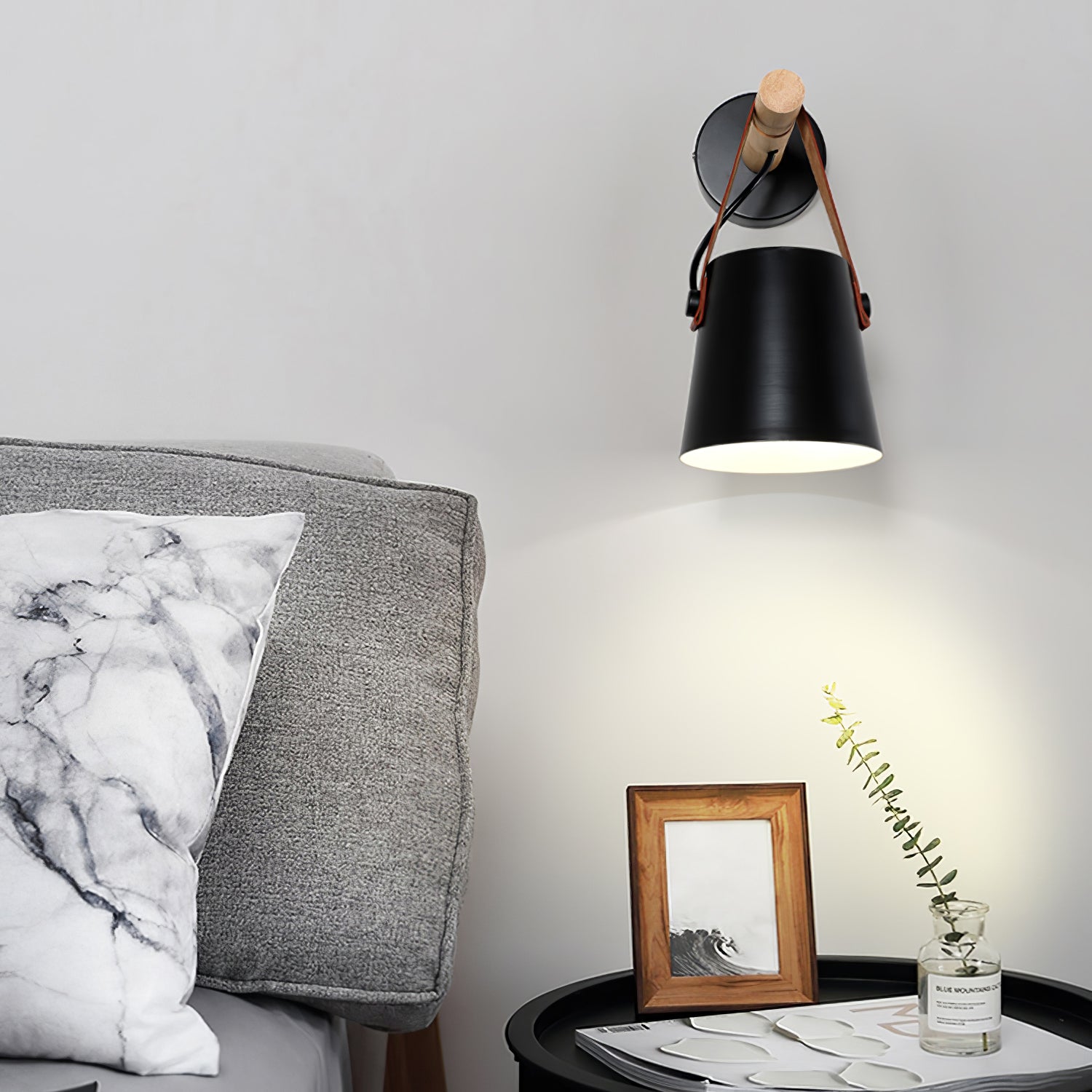 Wooden Conical Wall Light - Lumpaz