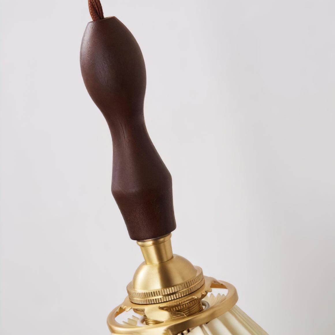 Pleated Wooden Wall Lamp - Lumpaz