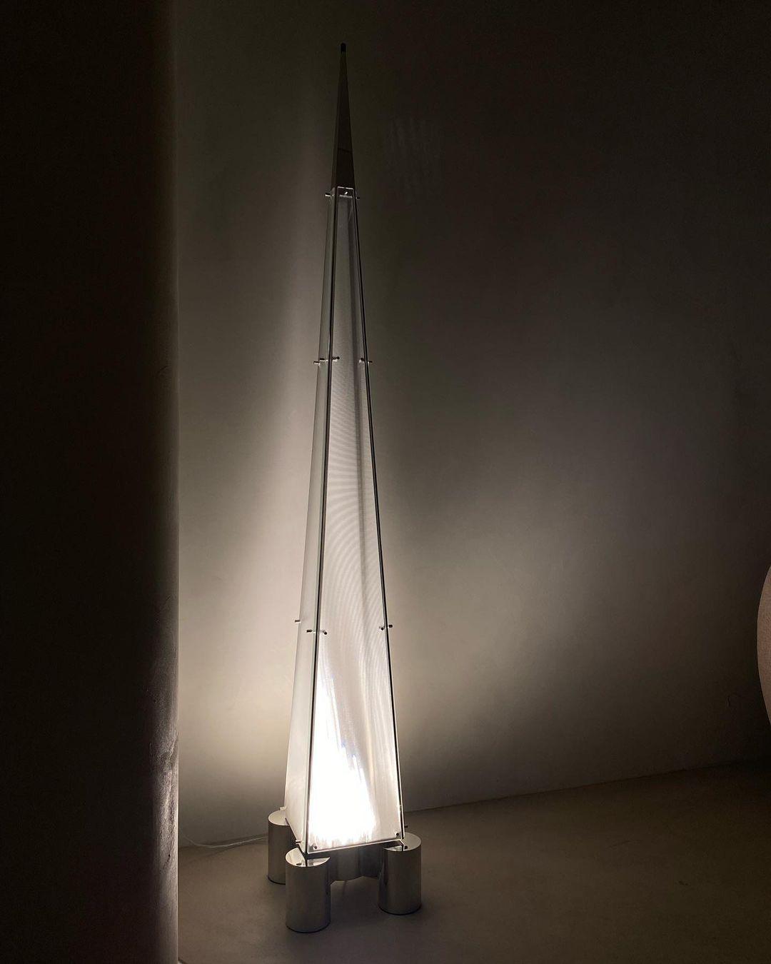 Fragment Floor Lamp - Lumpaz